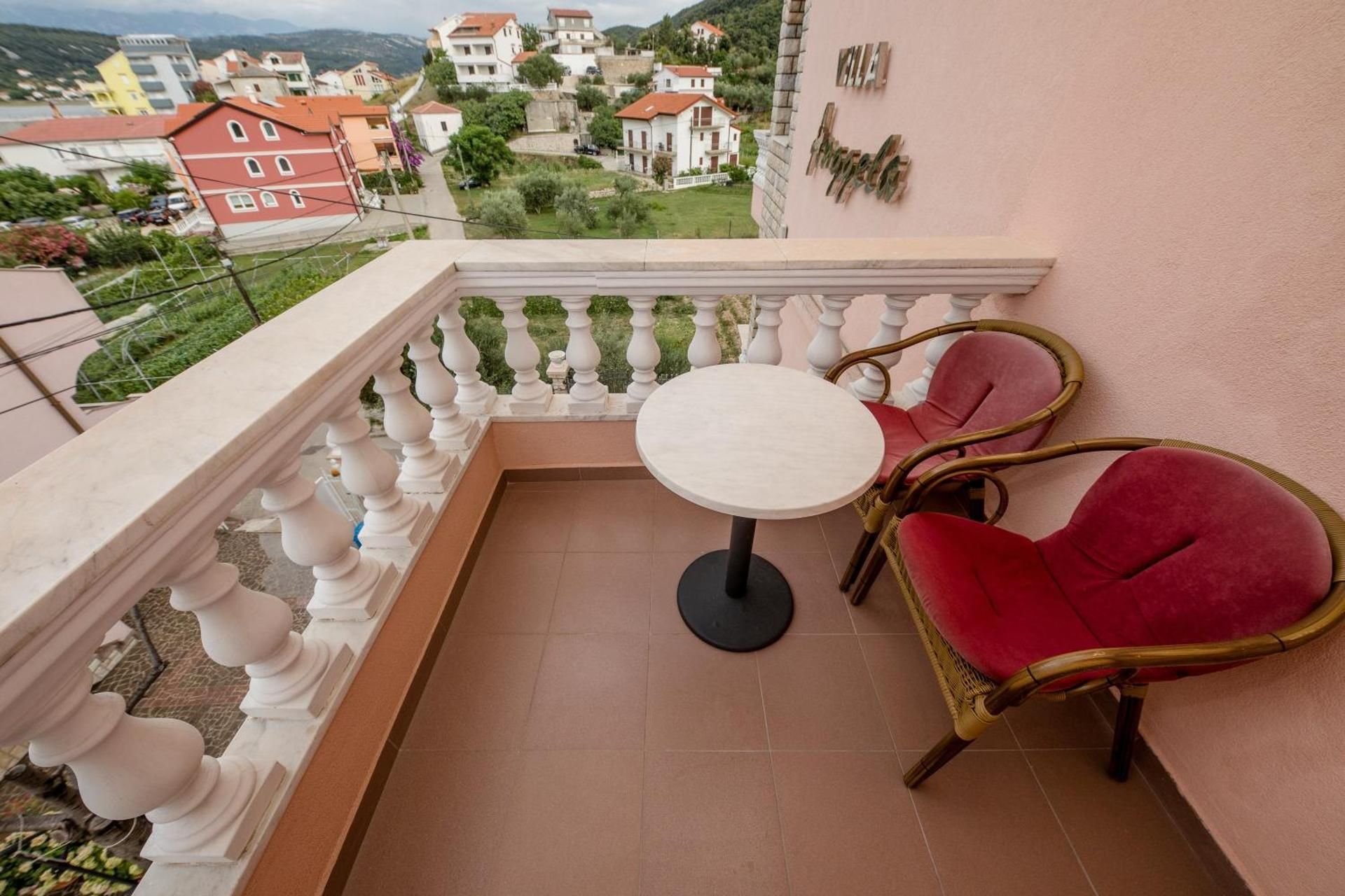Classic Double Room with Balcony and Sea View