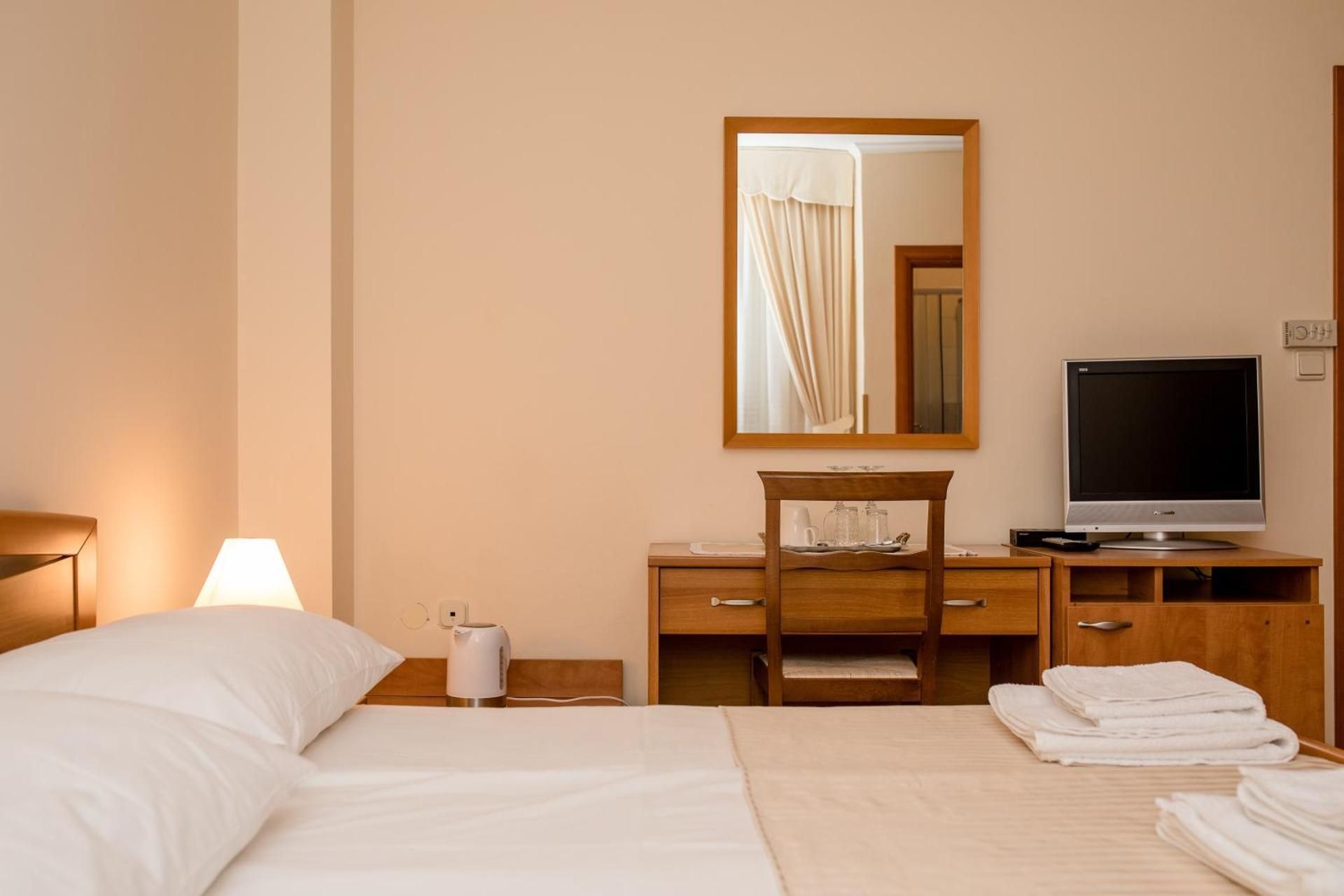 Double Room with Balcony and Sea View