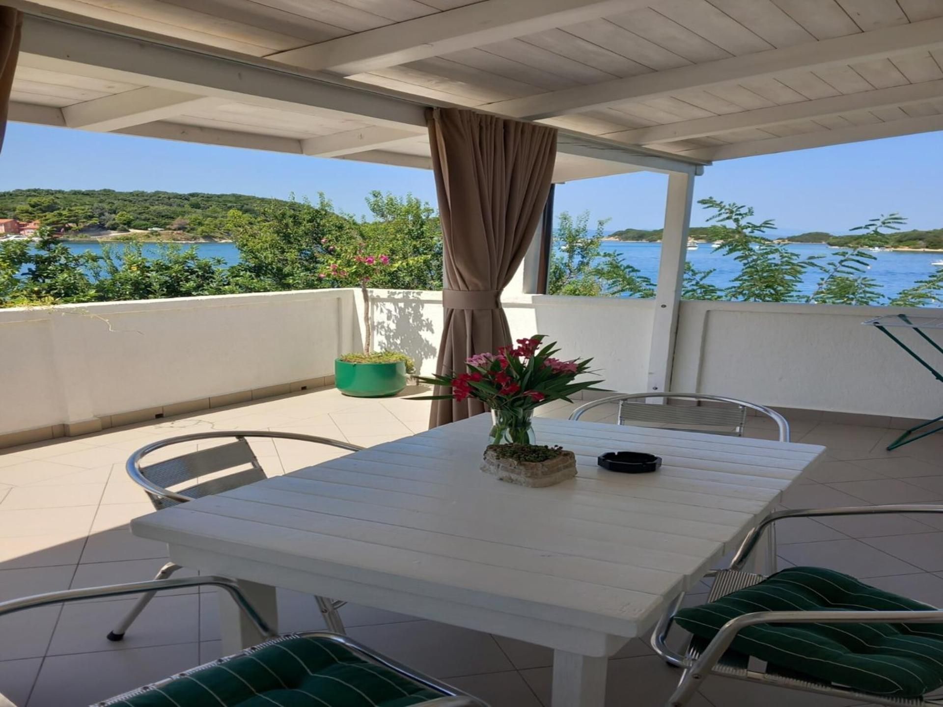 Triple Room with Terrace
