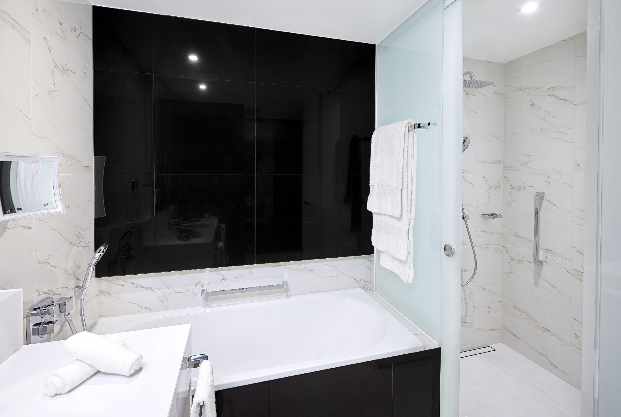 Twin Guest Room