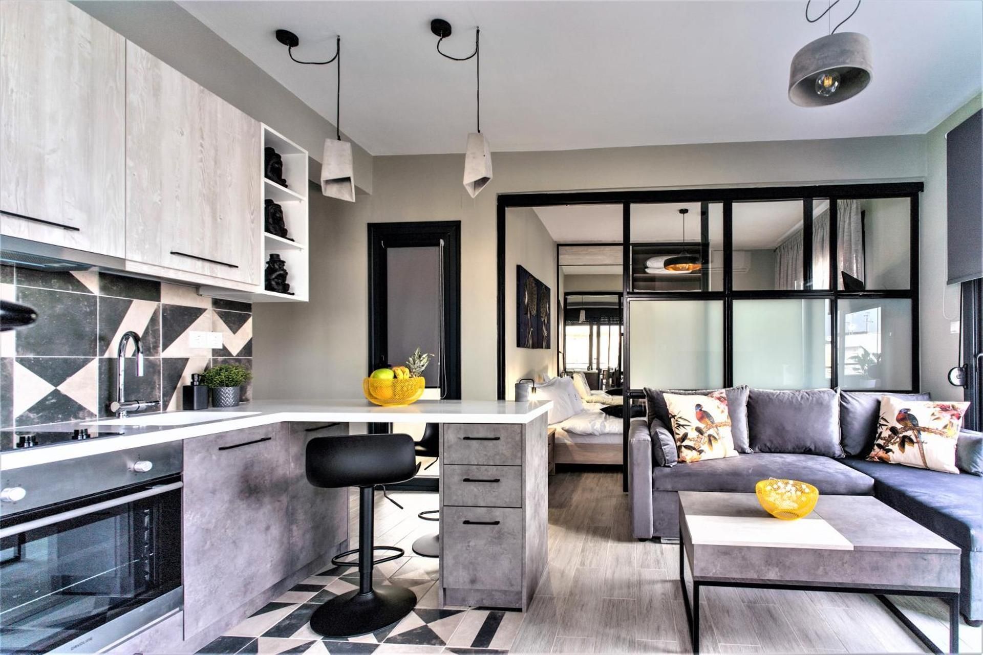 Deluxe Apartment