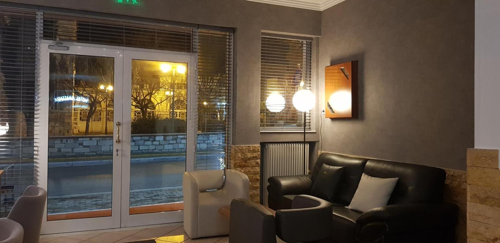 Twin Room with City View