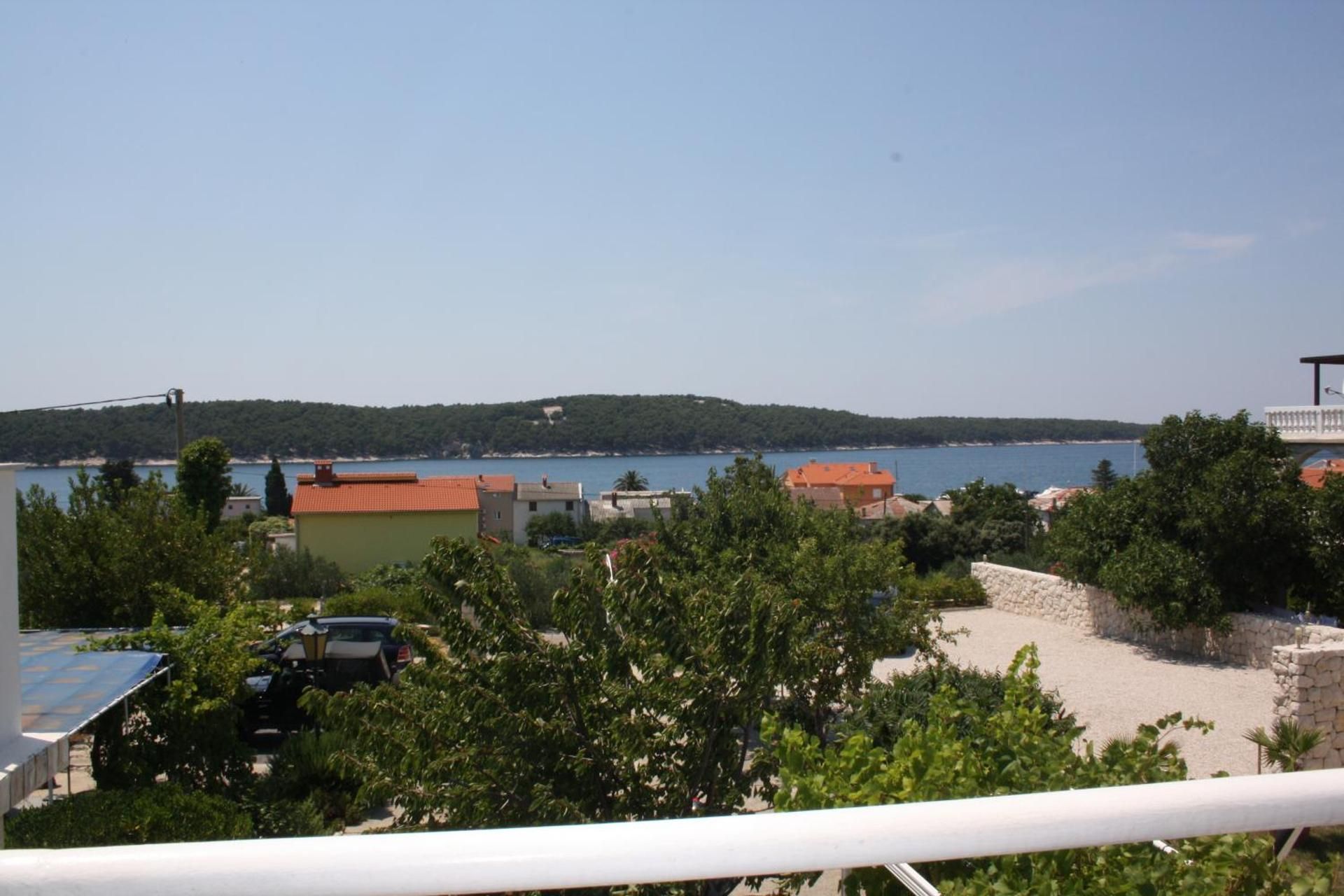 Two-Bedroom Apartment with Terrace and Sea View