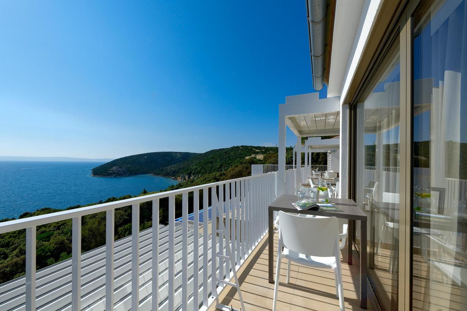 Double Room with Balcony and Sea View