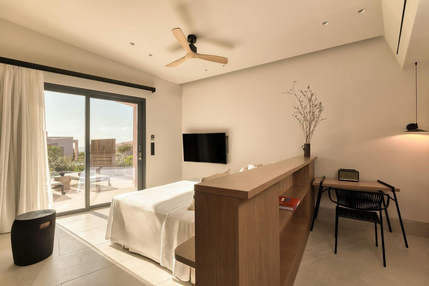 Echoes Retreat Zen Pool, Guest Room, 1 King, Resort View, Pool, Terrace