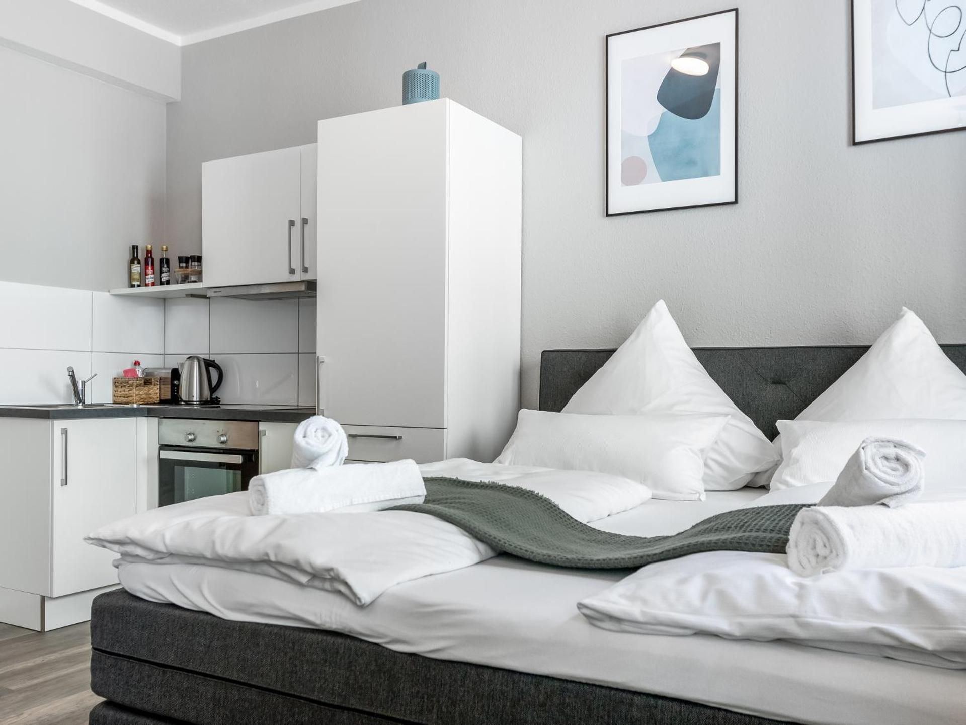 Studio Apartment