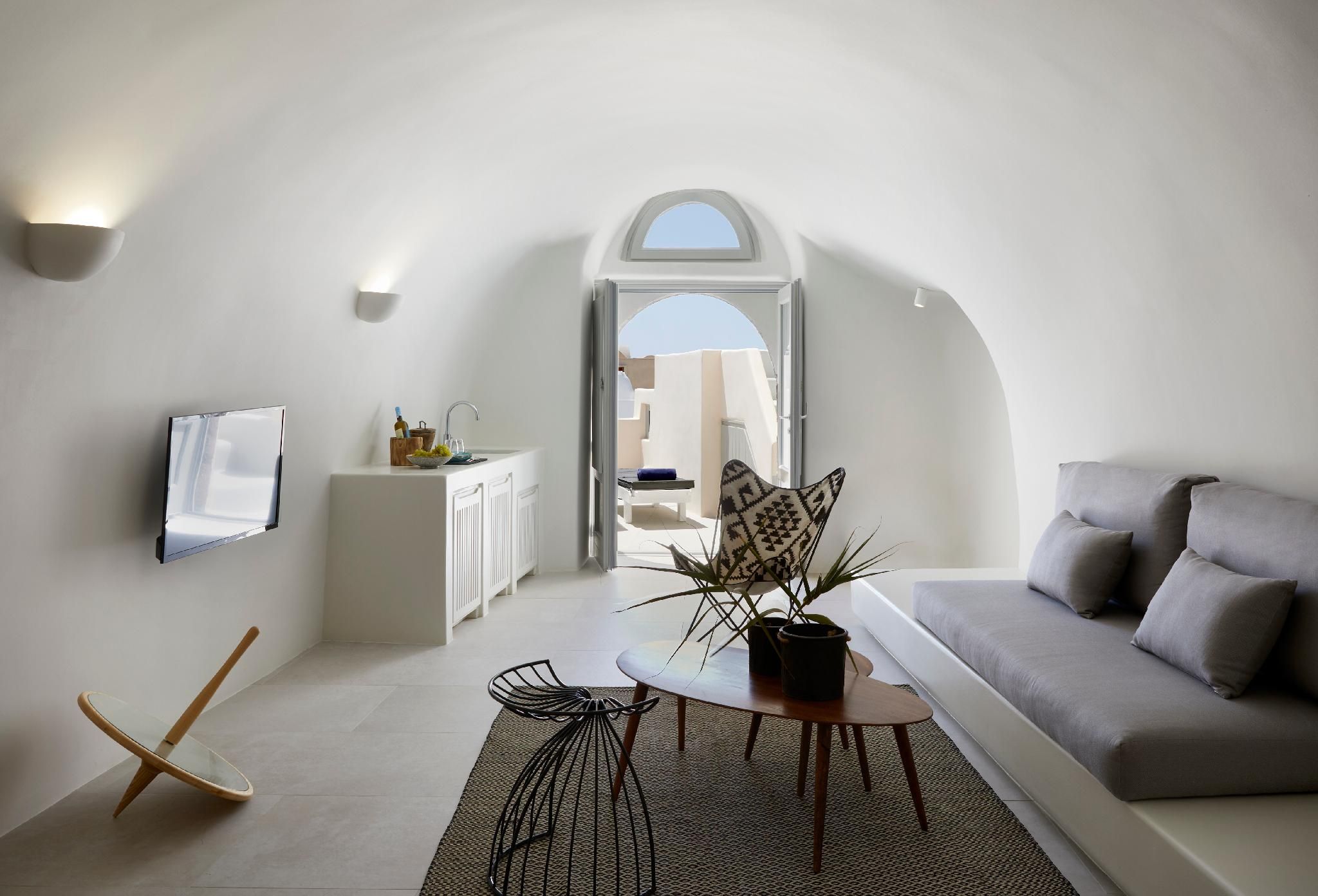 Suite - 2 Adults and 1 Child