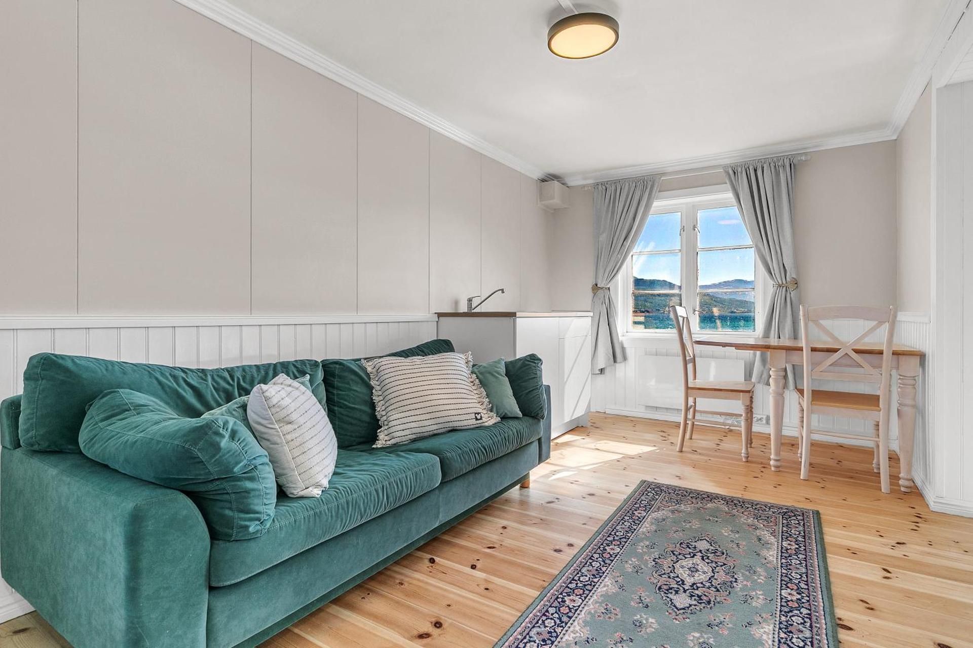 Family Double Room with Sofa Bed and Work Desk - Non-Smoking