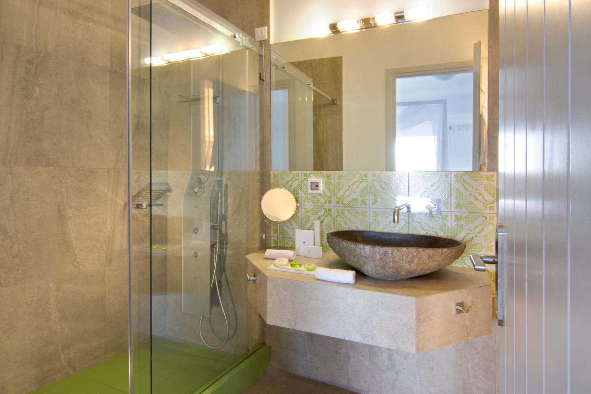 Infinity Suite with Private Pool & Caldera View