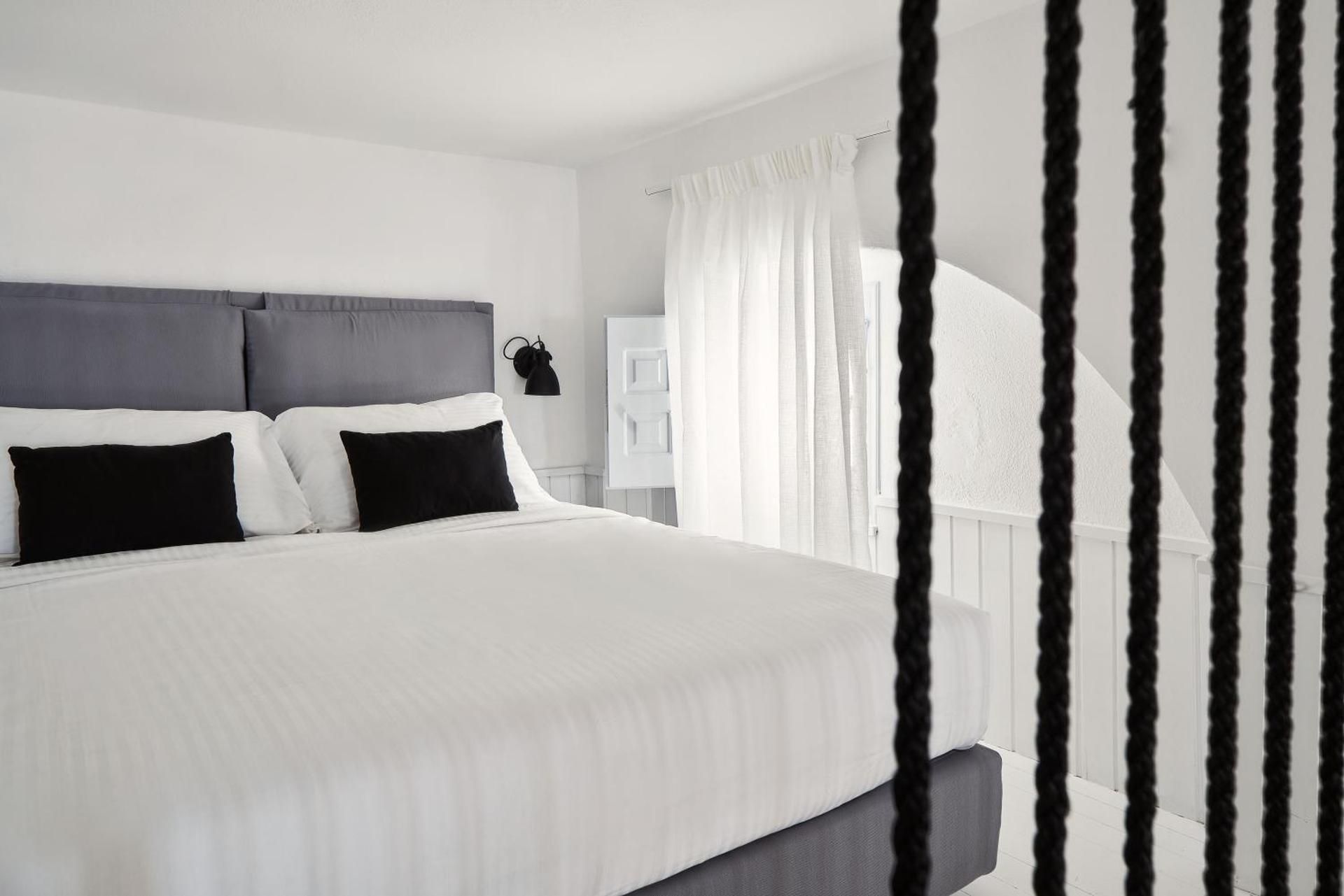 Superior Room with Sea View (accessible room)