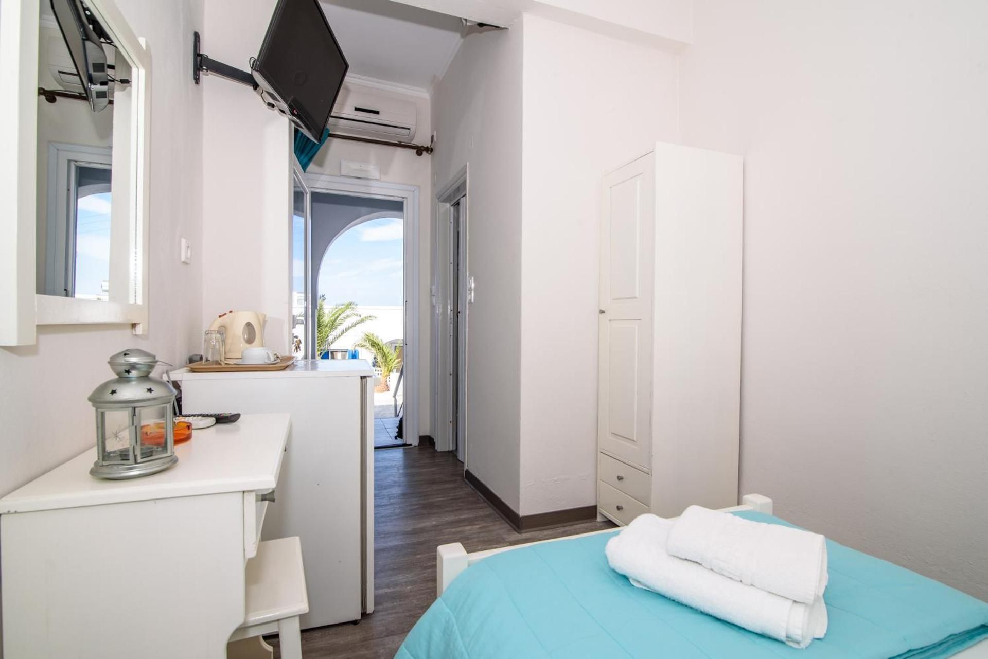 Small Single Room