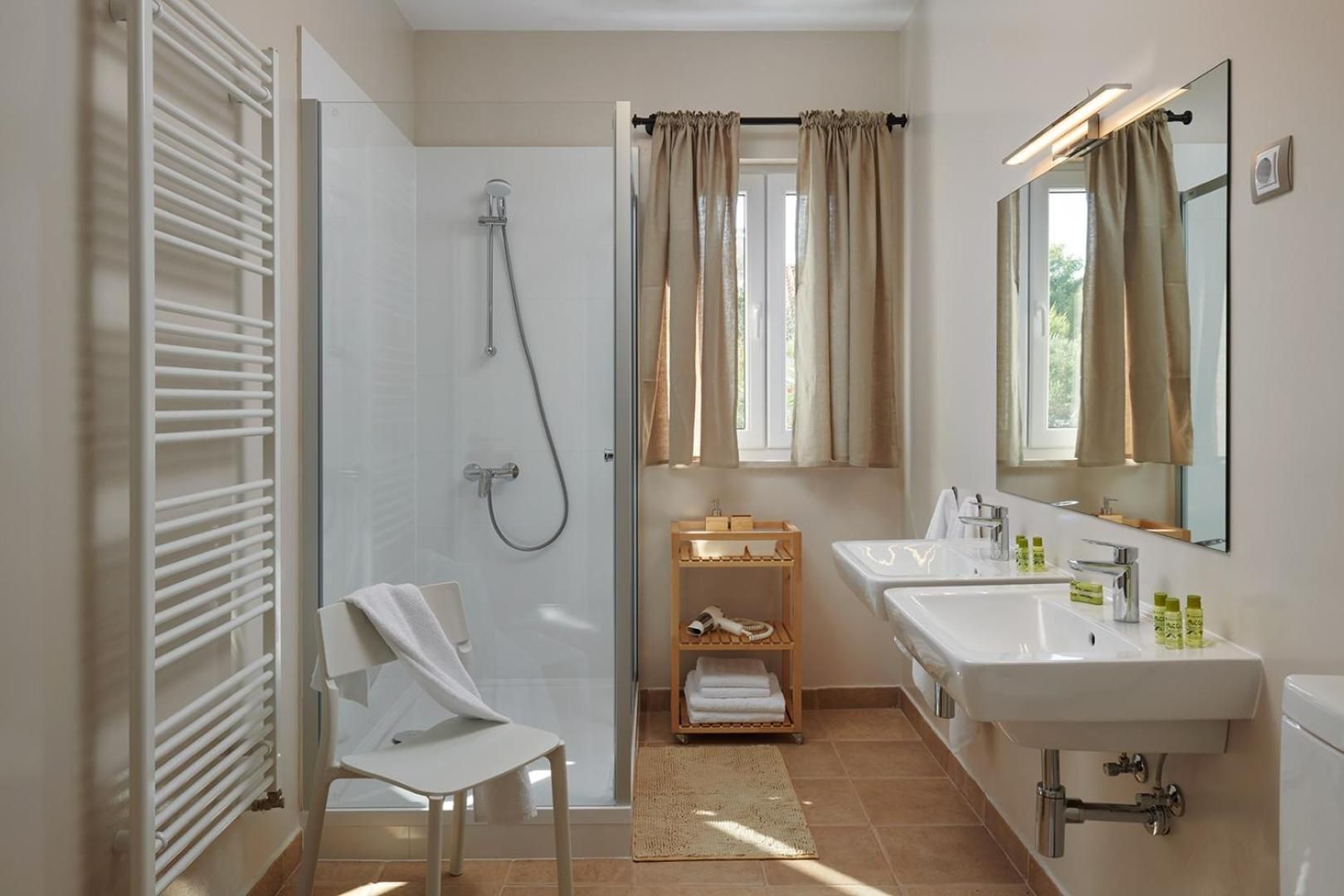 Hvaretta Villas