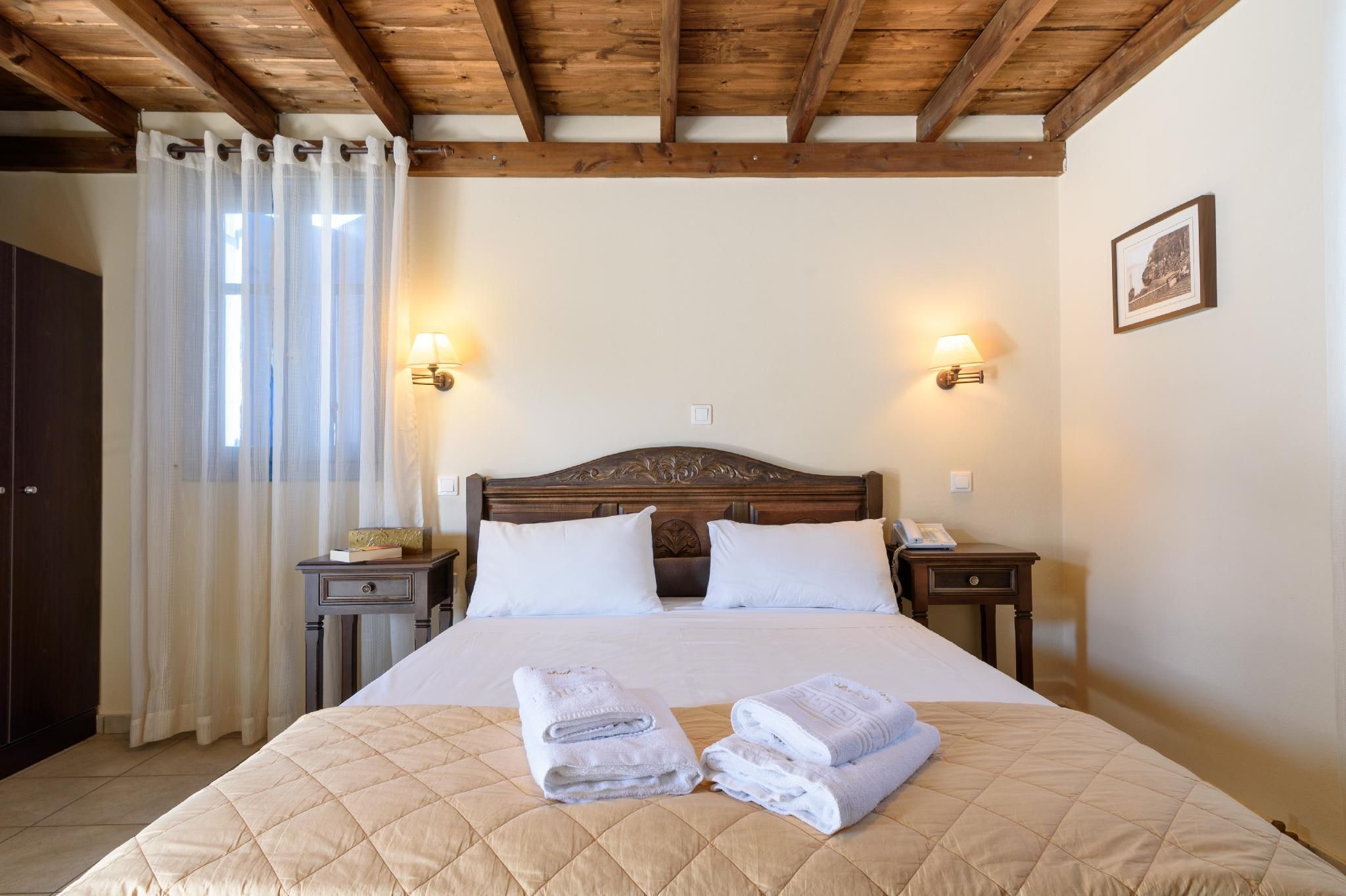 Maria's Place - Adults Only Studio with Sea View (4 Adults) 2