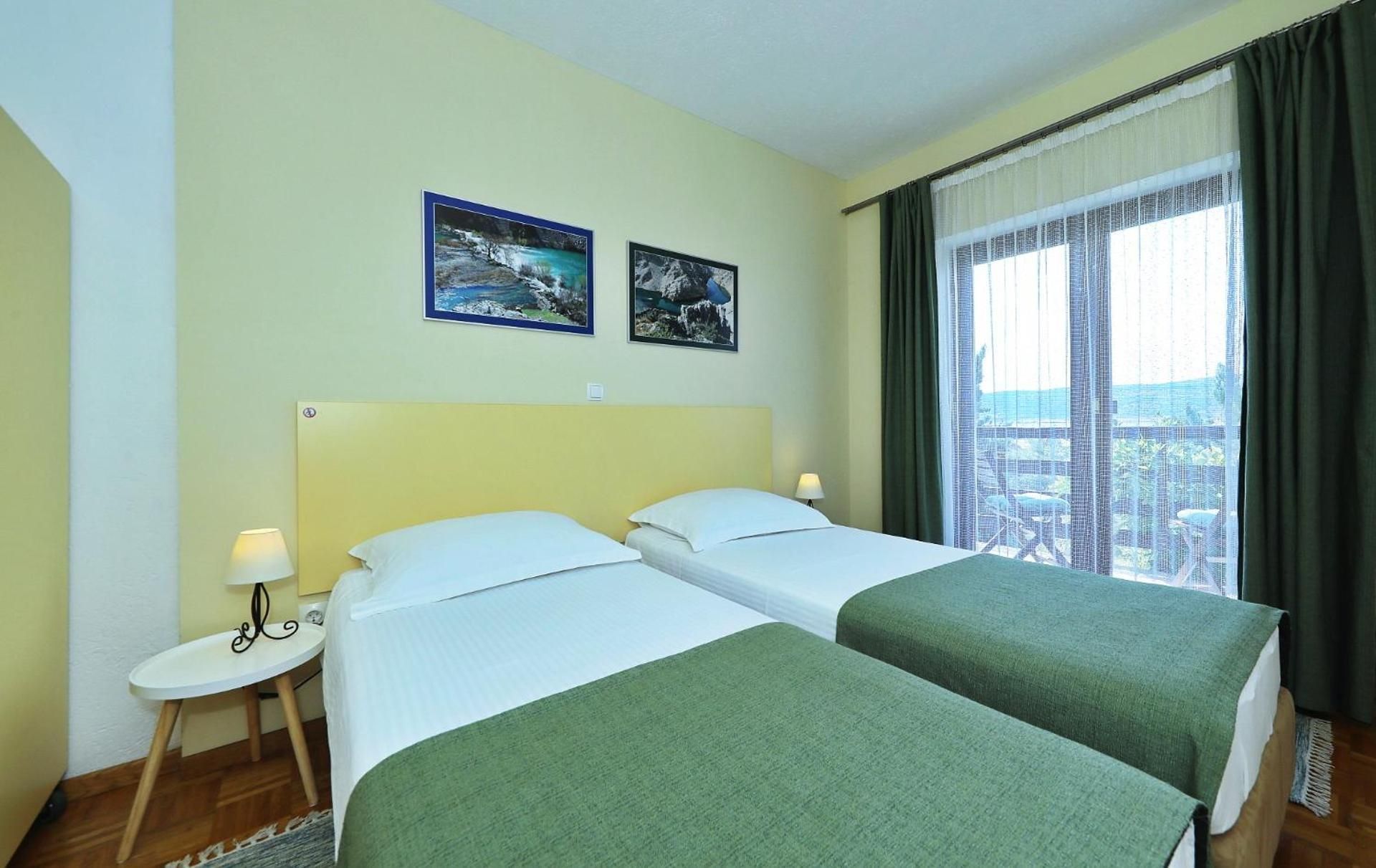 Triple Room with Sea View