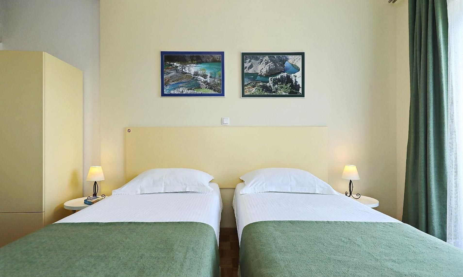 Triple Room with Sea View