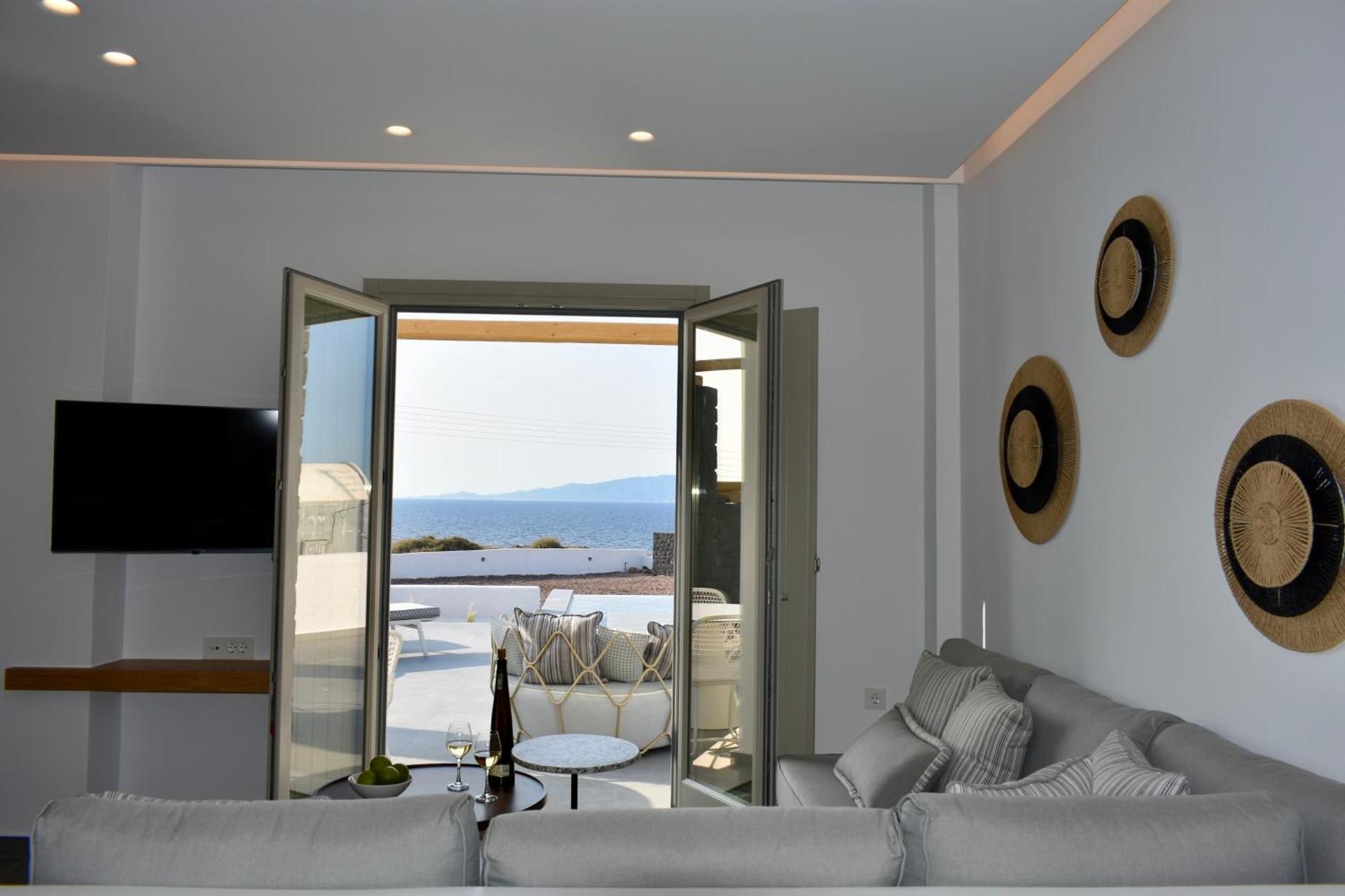 Deluxe Villa with Private Pool and Sea View