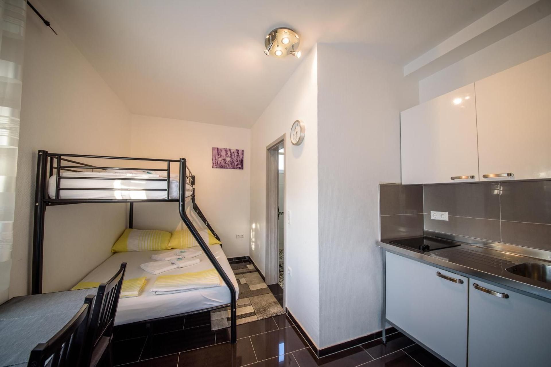 Studio Apartment