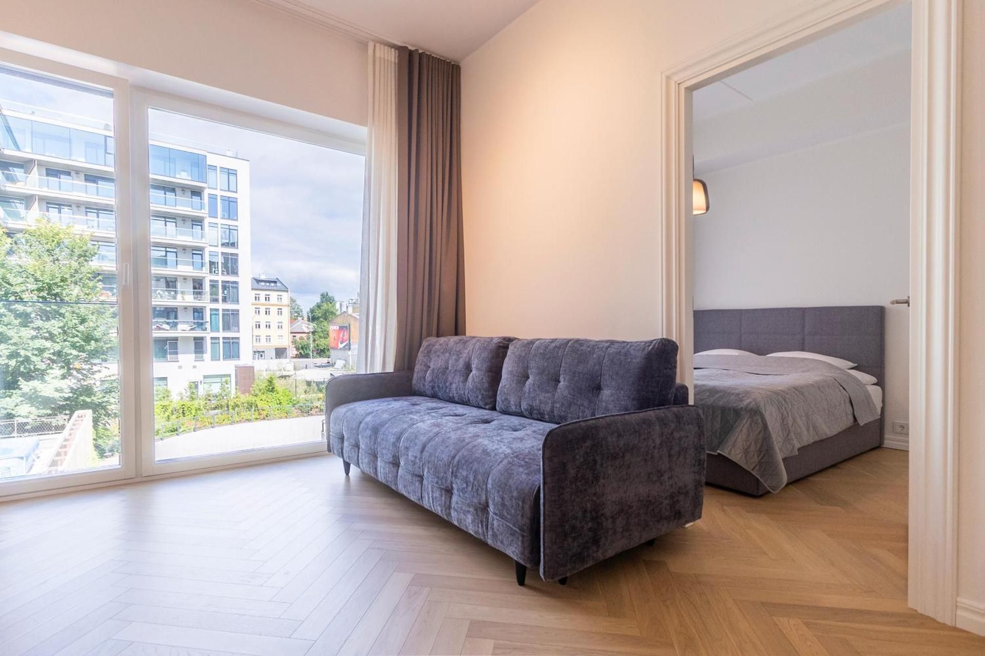 One-Bedroom Apartment with Garden View