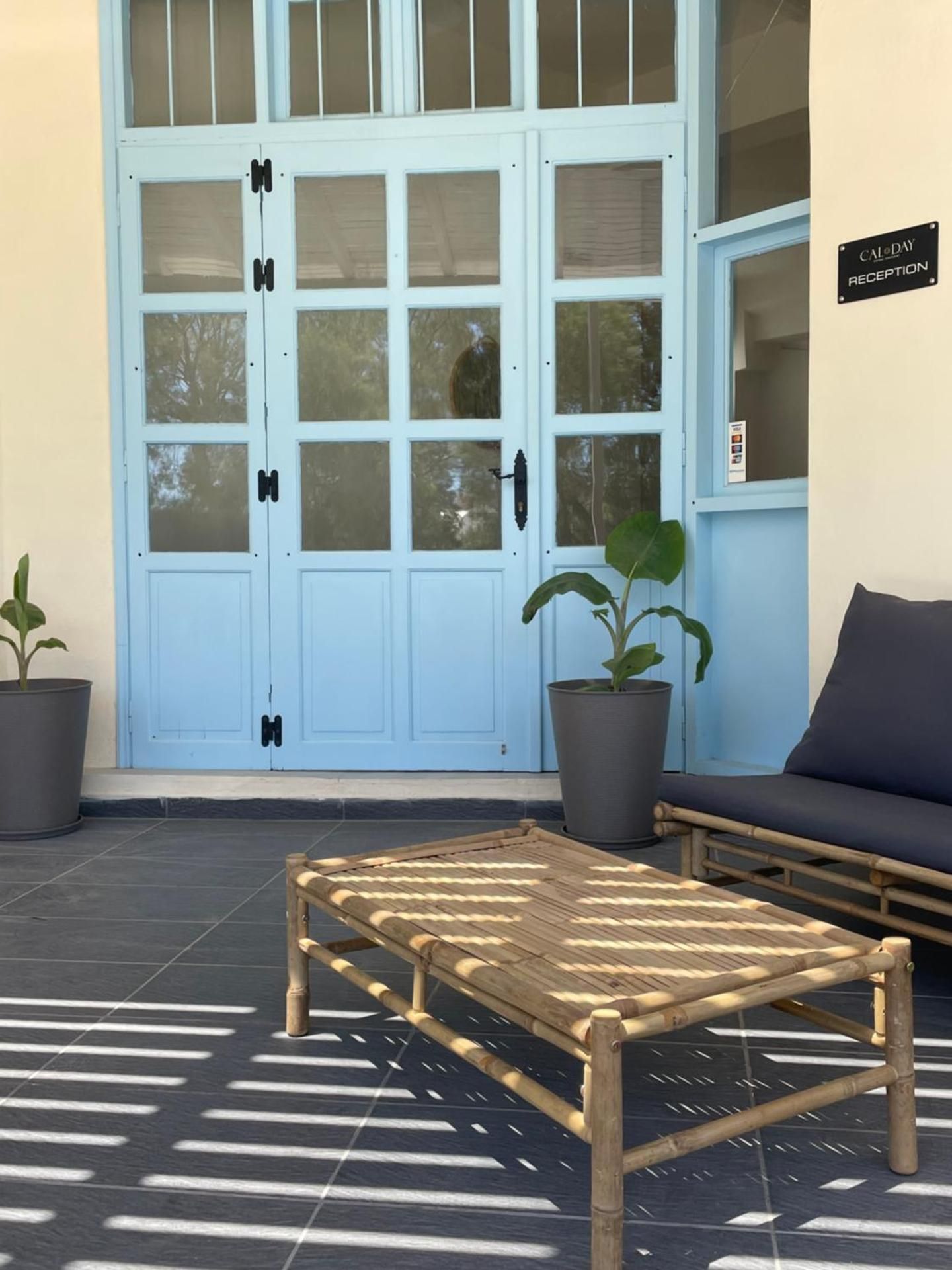 shared lounge/tv area