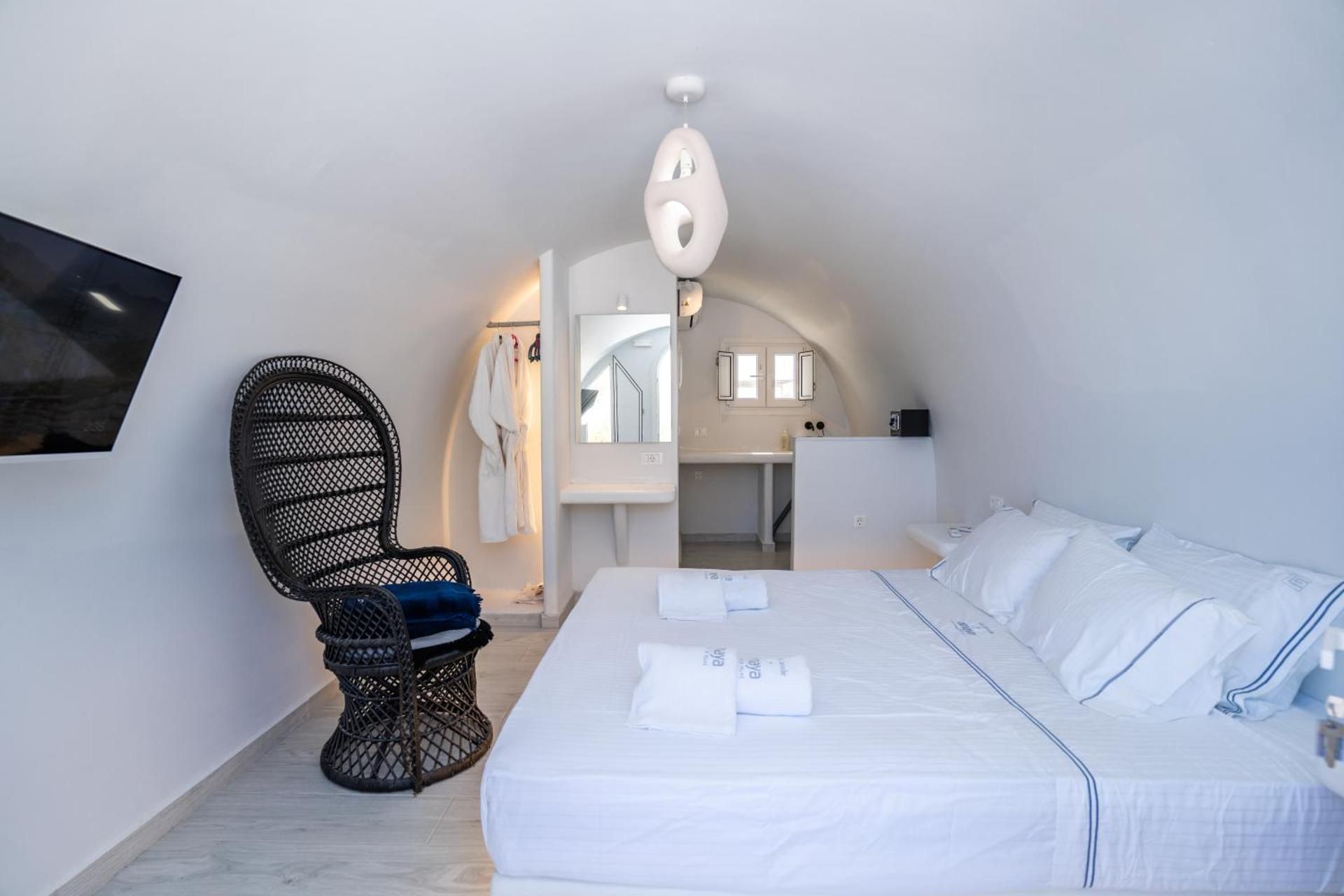 Zen Suites & Spa Double Room with Spa Bath