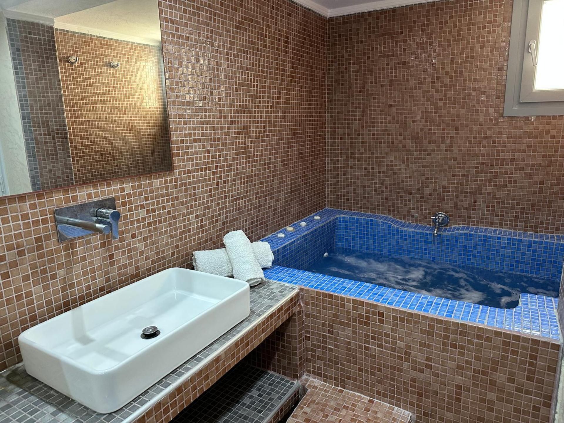 Deluxe Double or Twin Room with Spa Bath