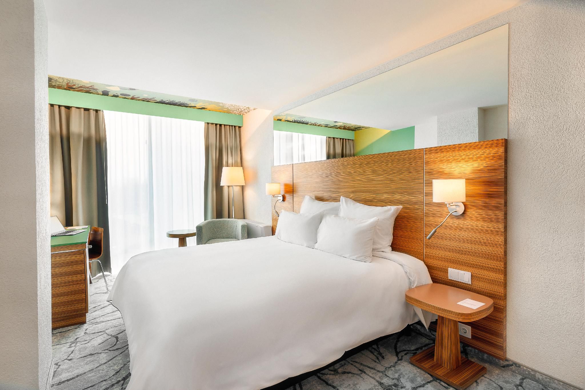 Classic Room With 1 Double Bed, Lake View