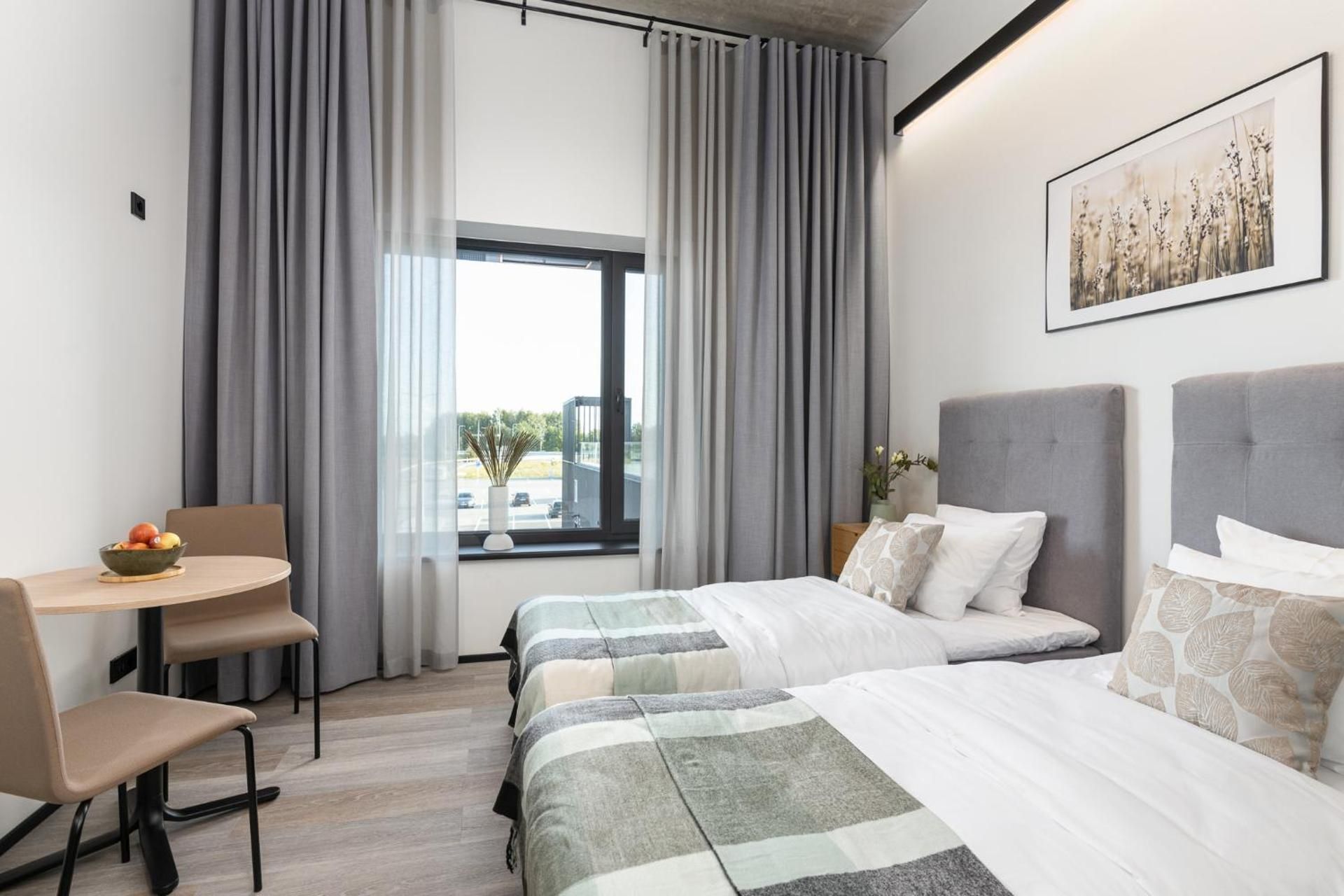 One-Bedroom Apartment