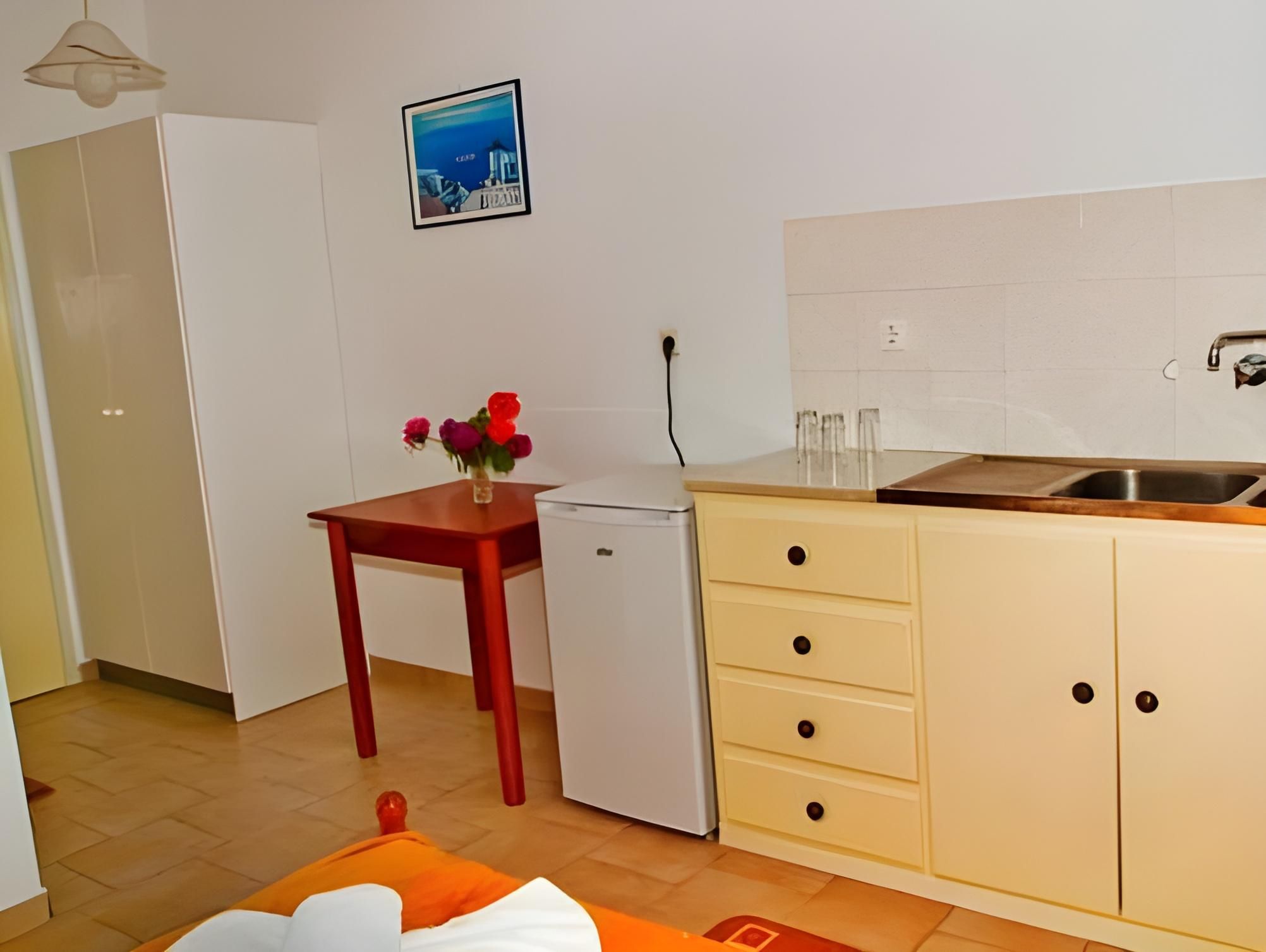 Santa Barbara Triple Room with Balcony