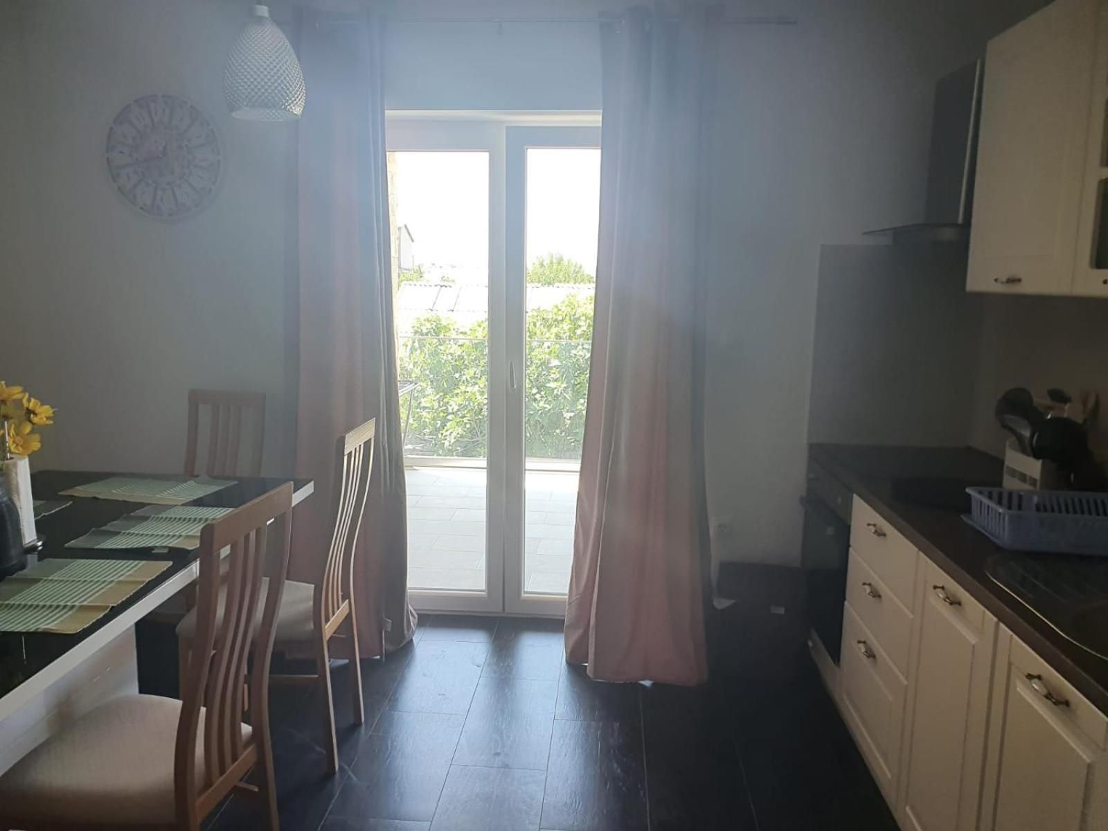 Muring Apartments