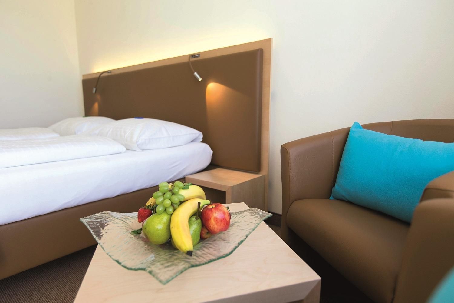 Twin - Bedroom