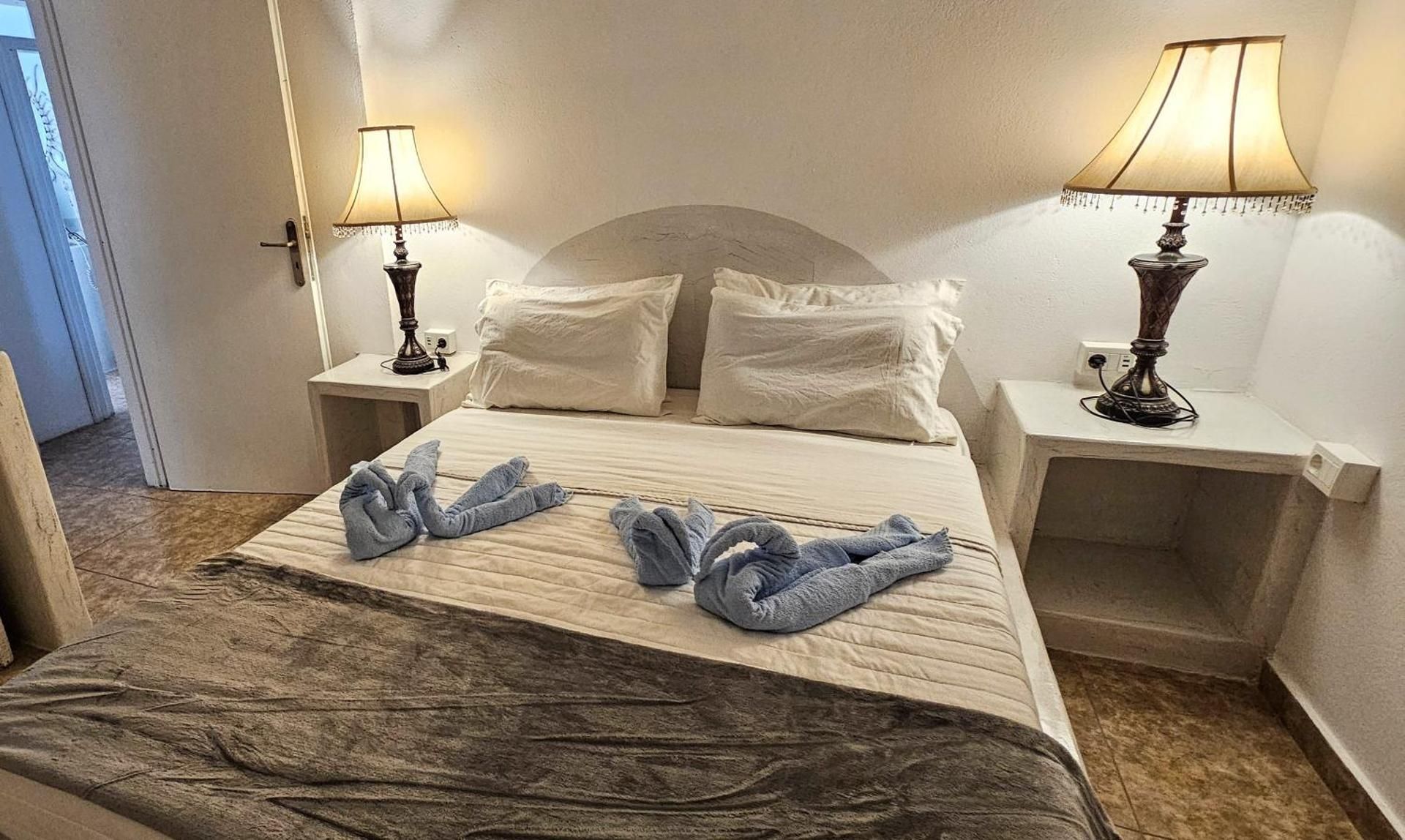Twin Room with View