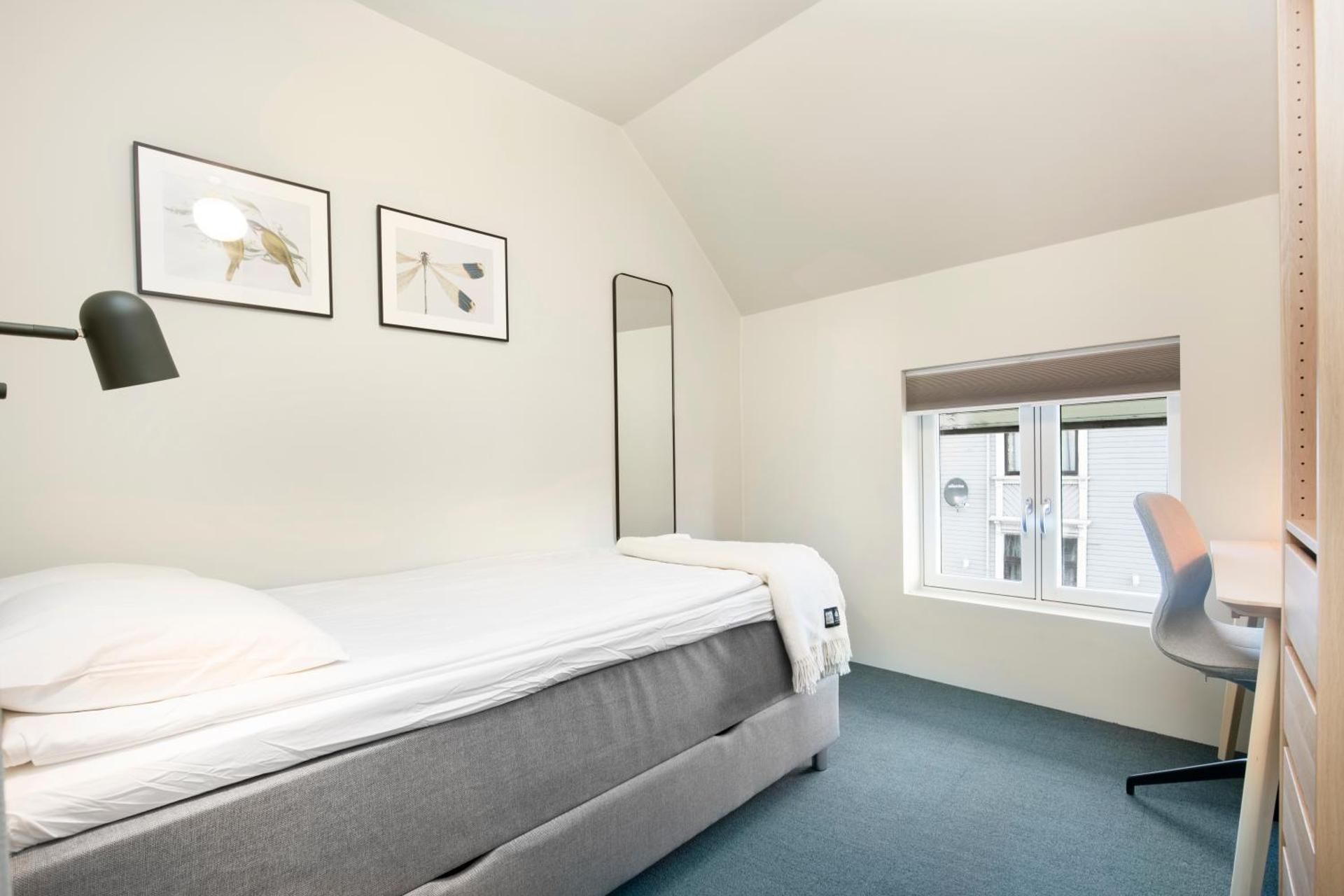 Single Room With Private Bathroom