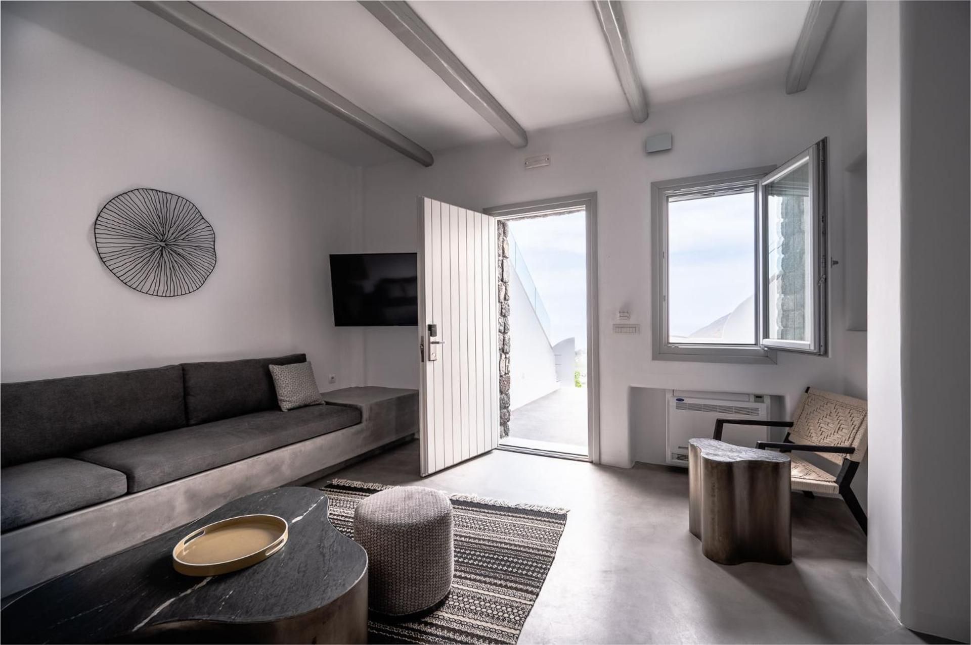 Deep Earth Villas One-Bedroom Sea View Villa with Hot Tub - Gaia