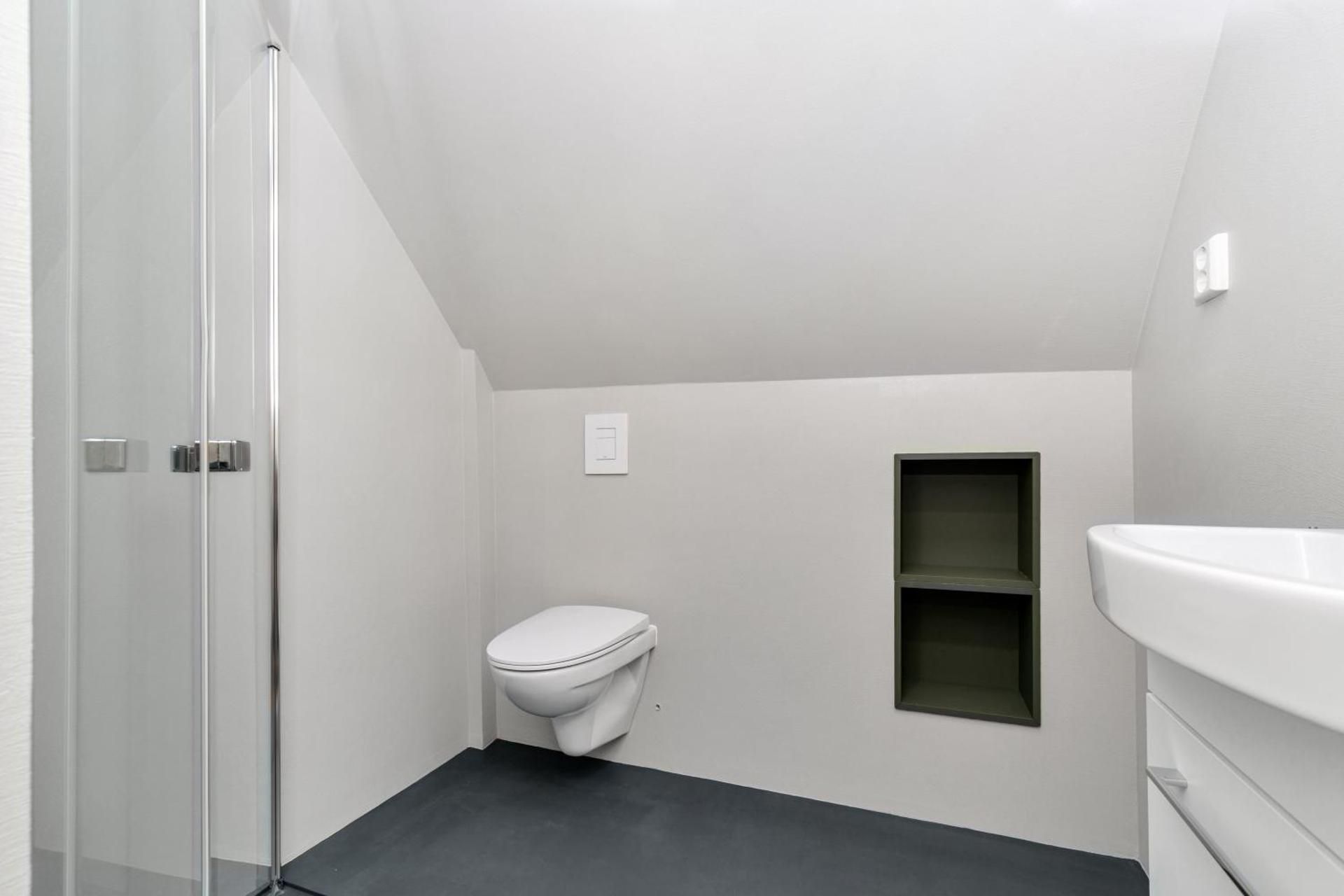 Single Room With Private Bathroom