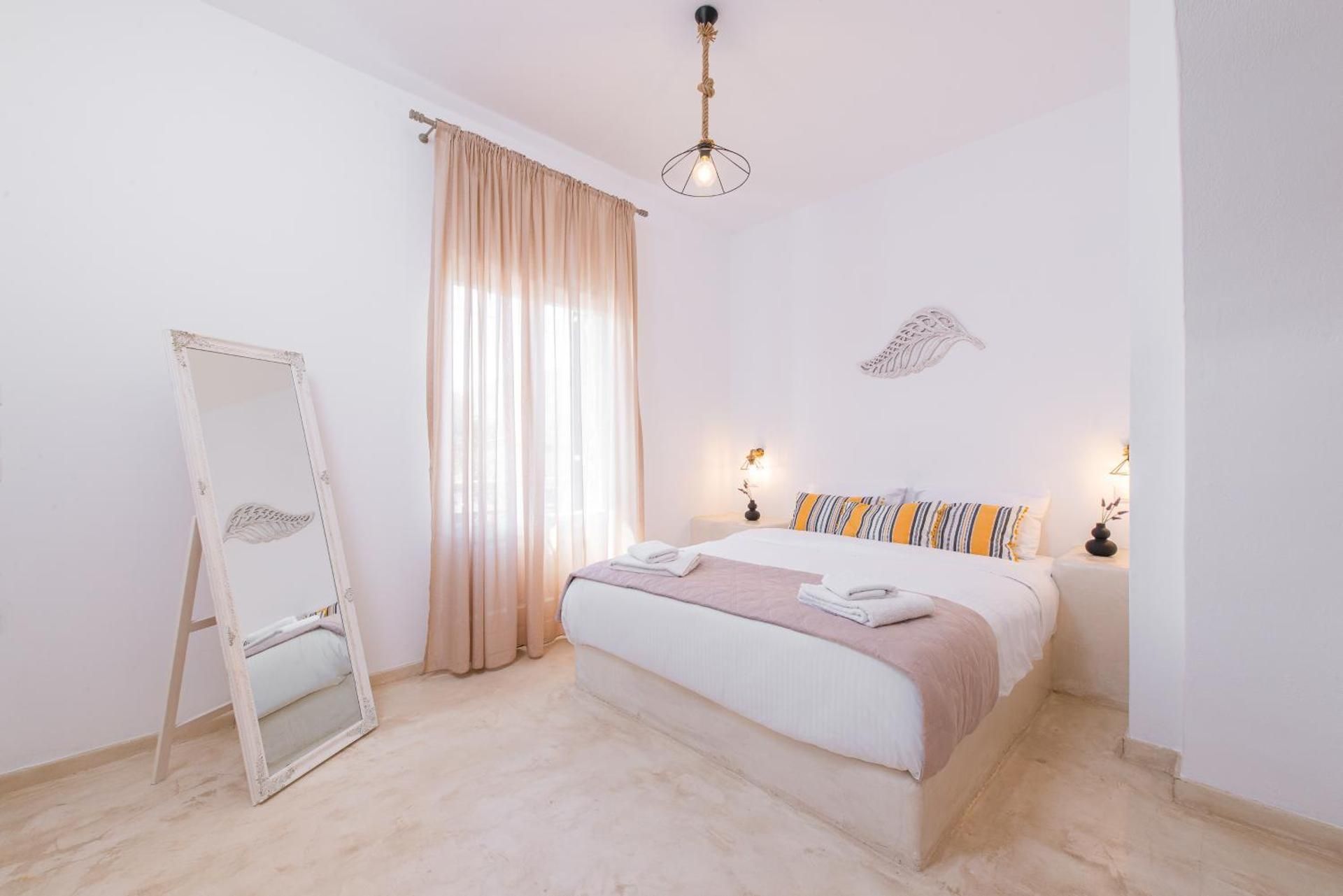 Superior Family Apartment with garden view