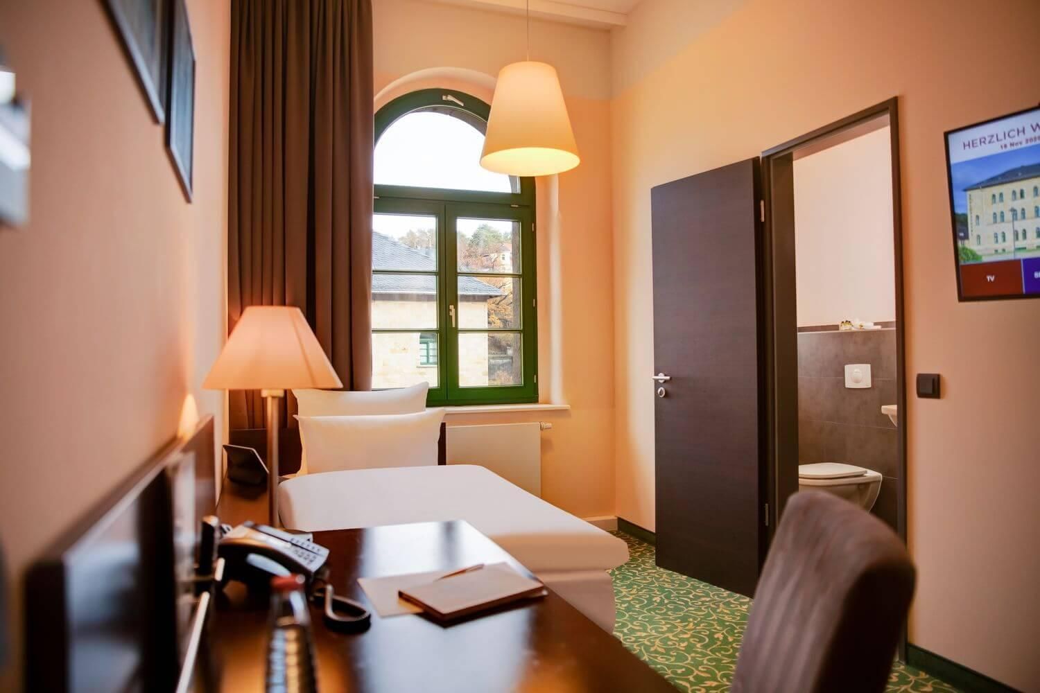 Classic Single Room