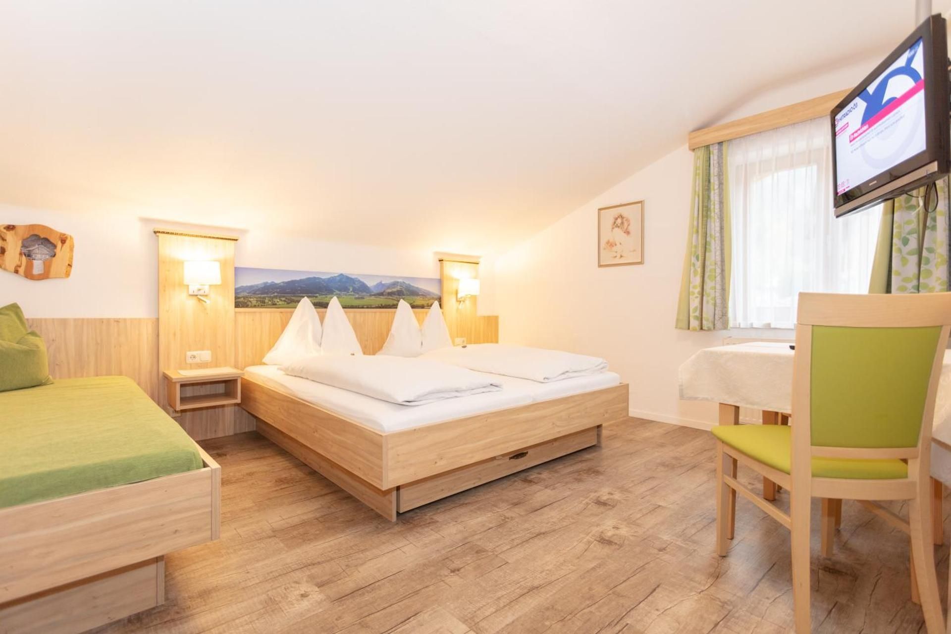 Classic Triple Room