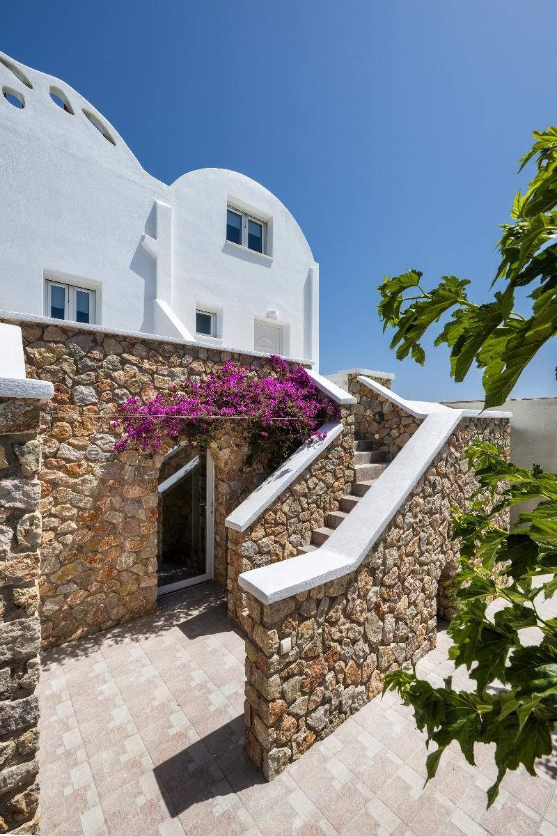 Aelia Luxury Suites Santorini