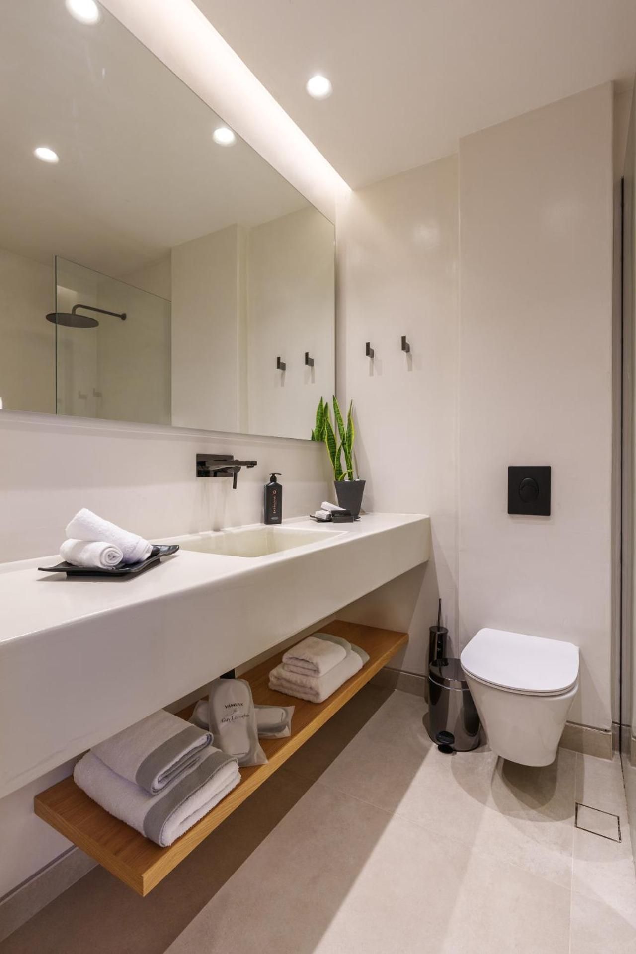 One-Bedroom Villa
