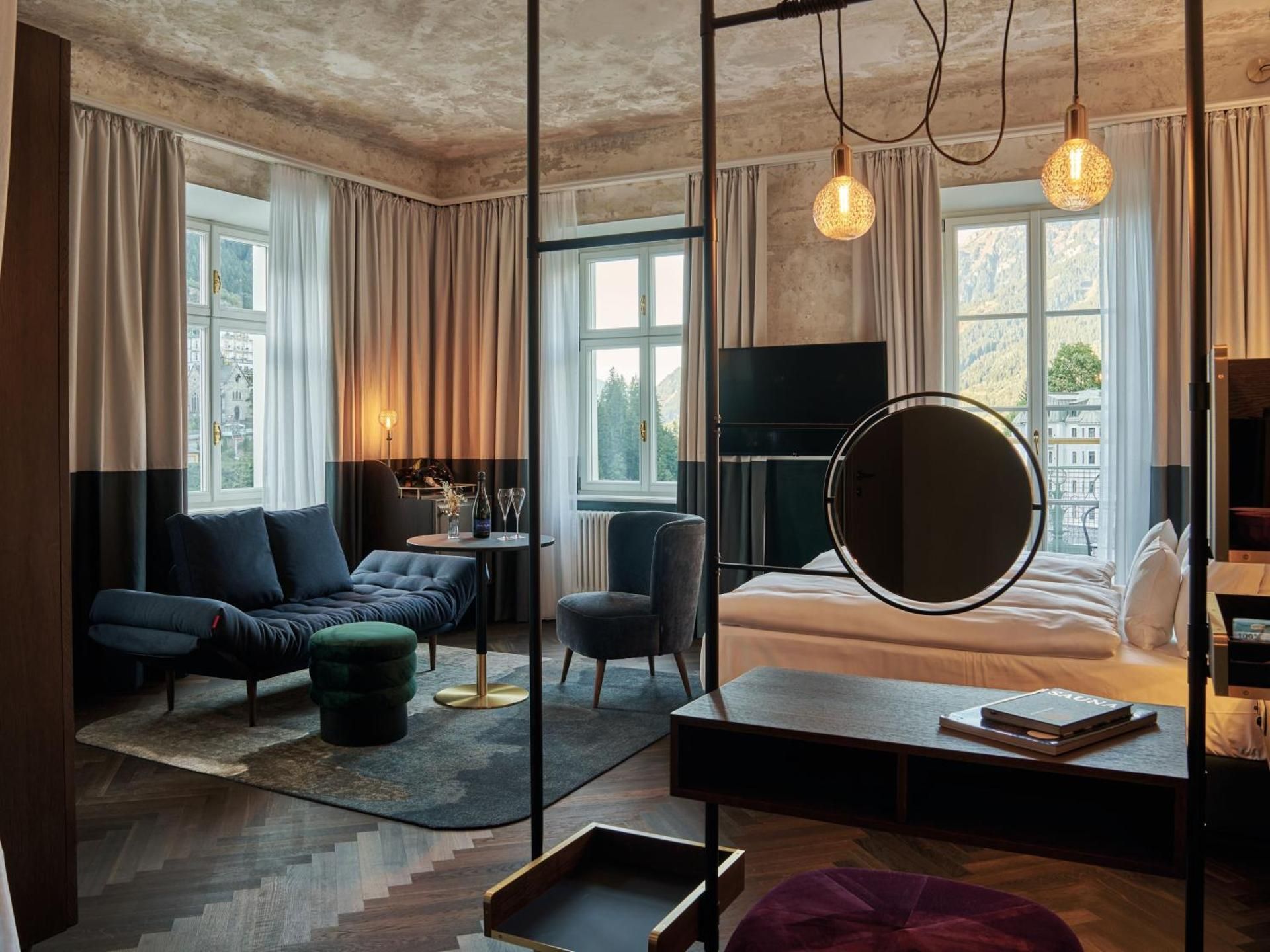 Junior Suite with Balcony