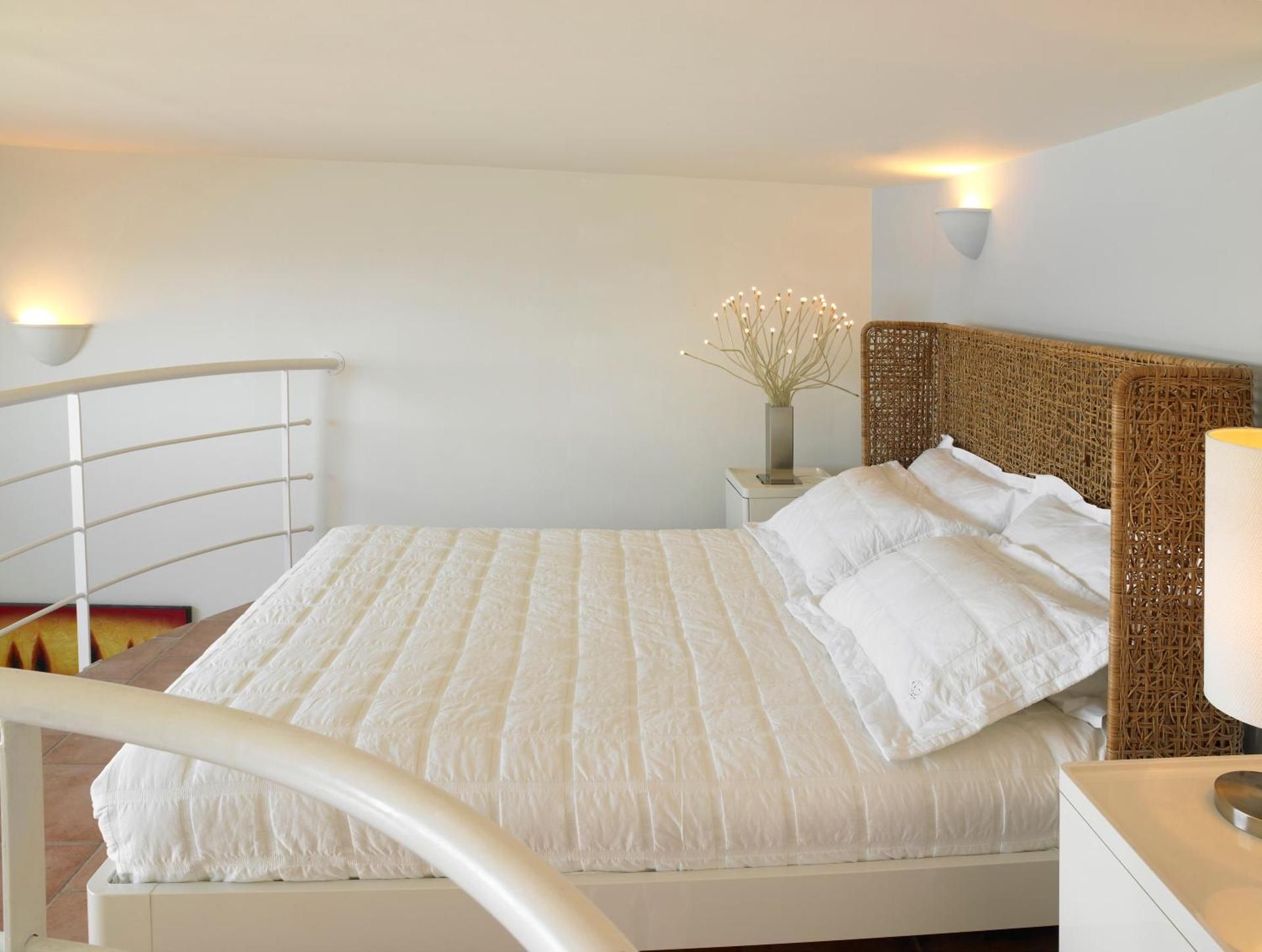 Suite - Split Level