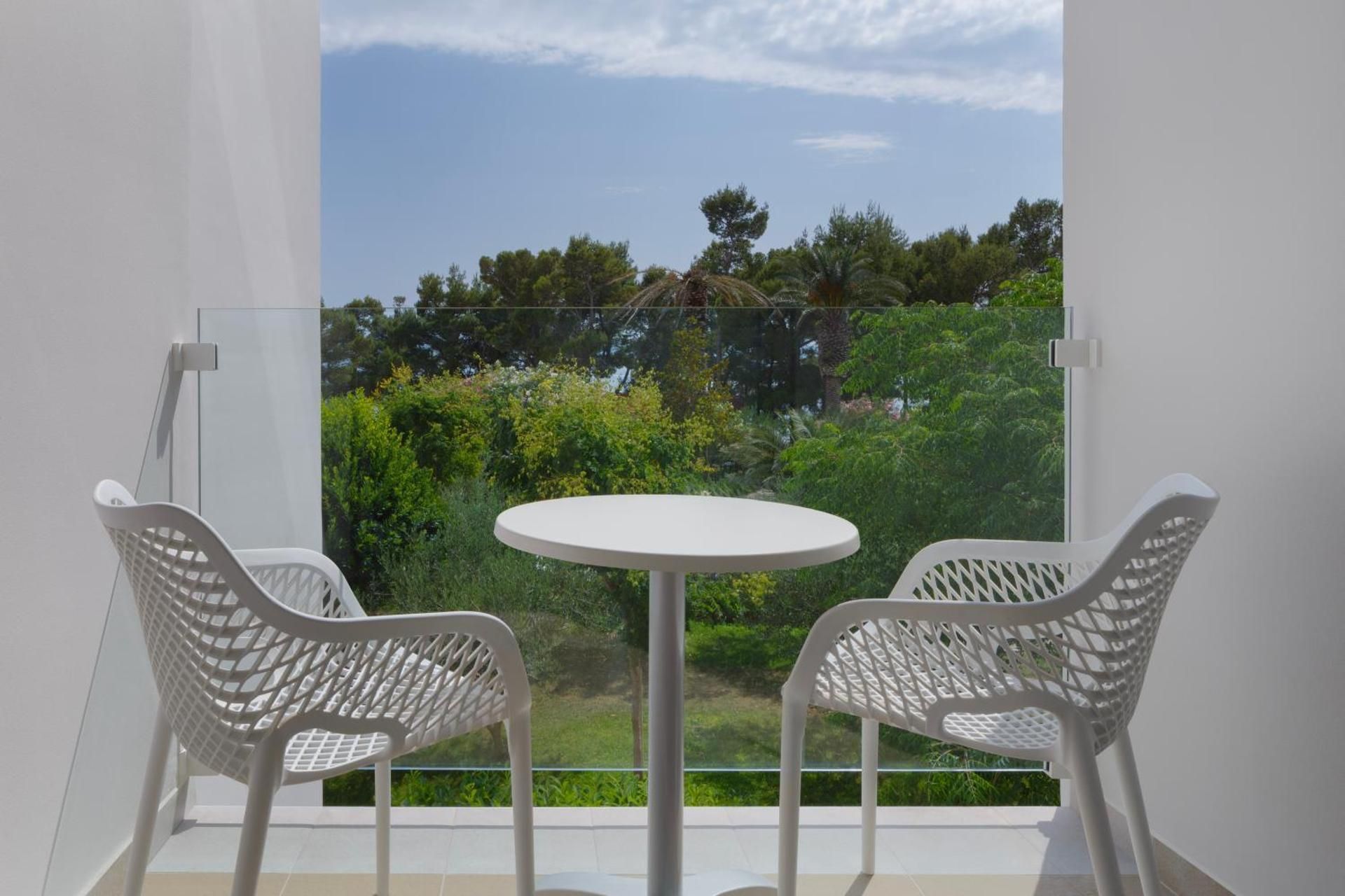 Bluesun Hotel Alga Standard Double Room with Balcony 2