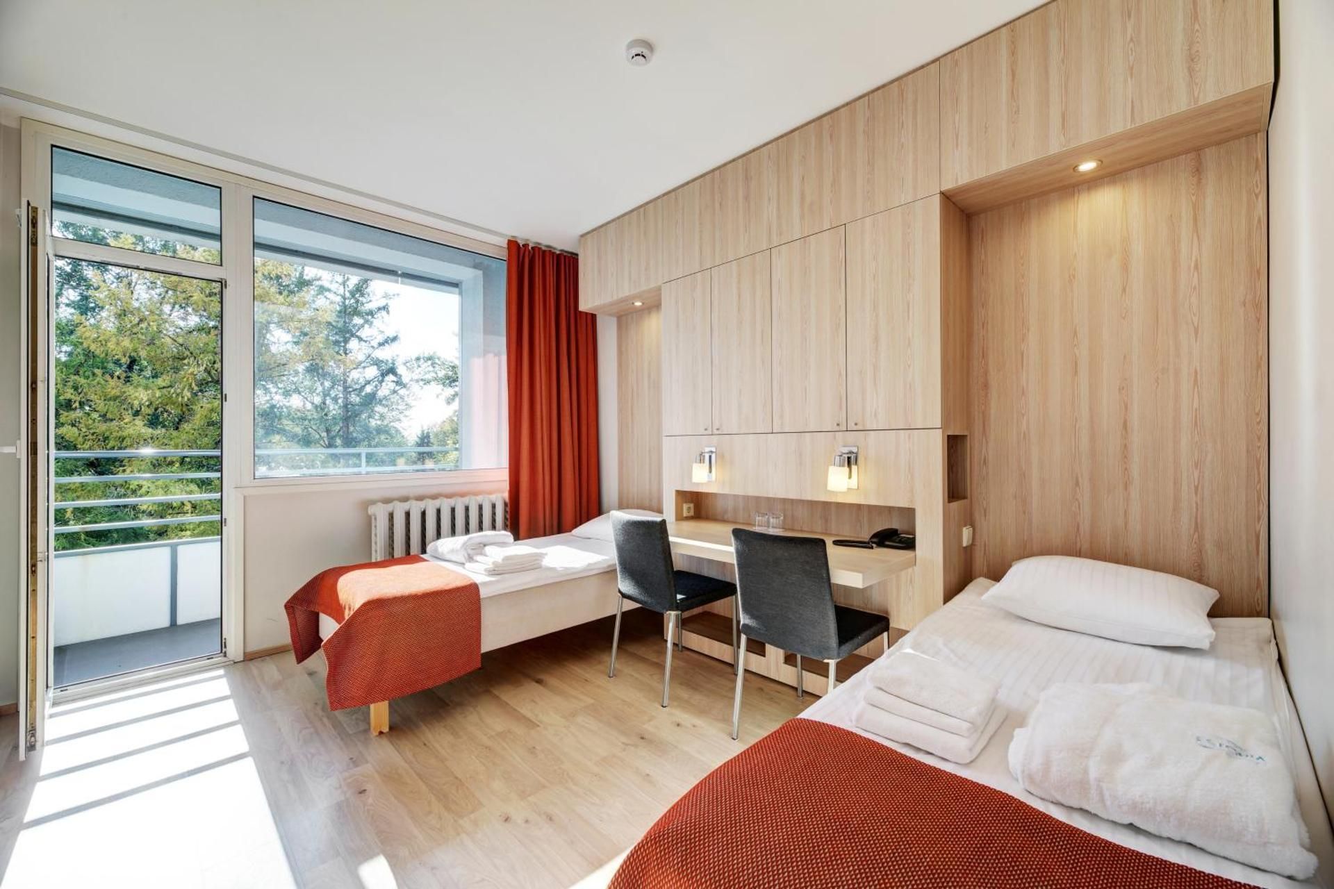 Standard Twin Room