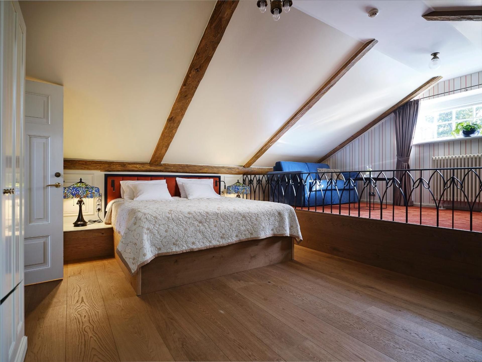 Sky Parlor Junior Suite with Sauna