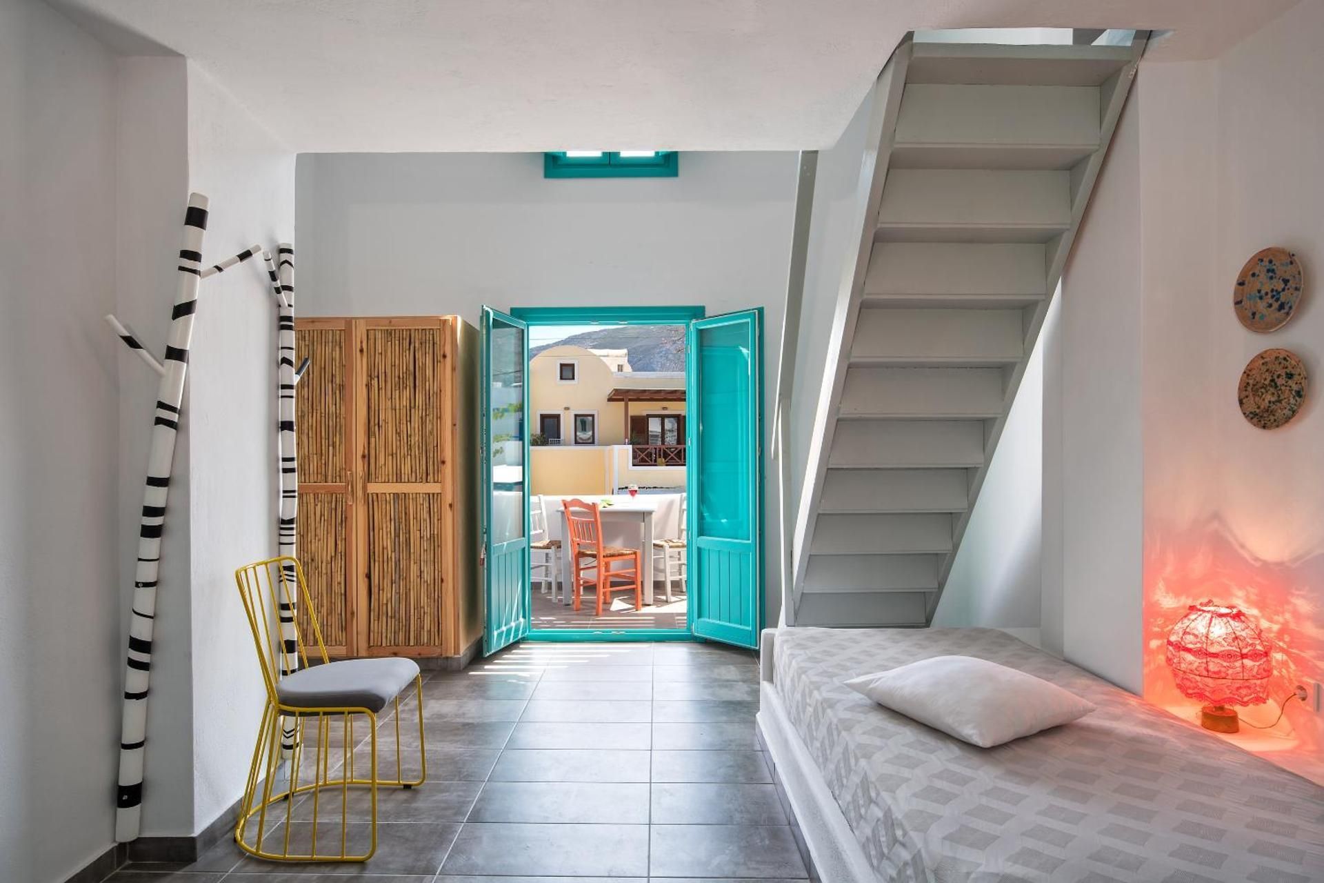 Two-Bedroom Apartment - Split Level
