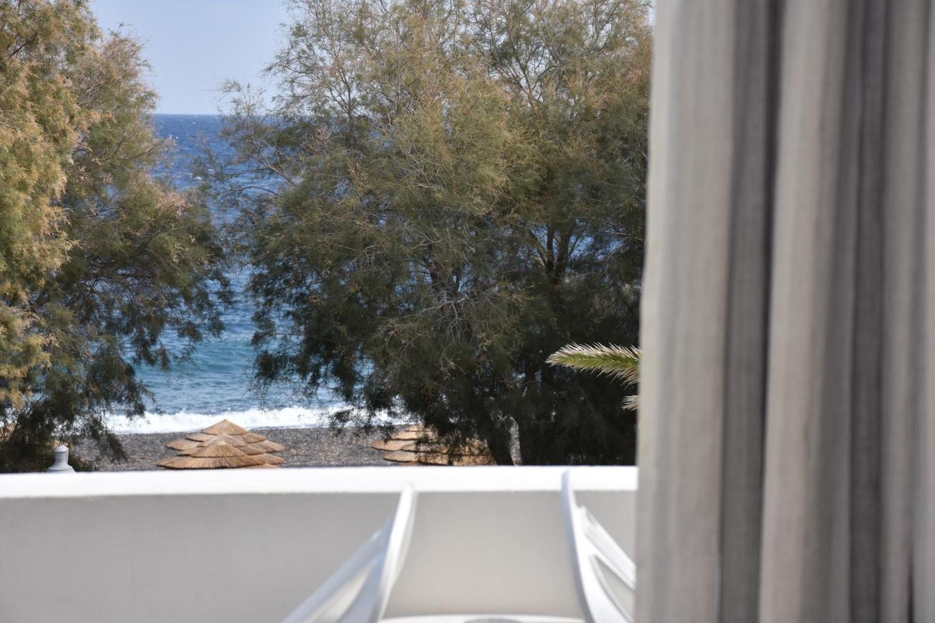 Double or Twin Room with Sea View