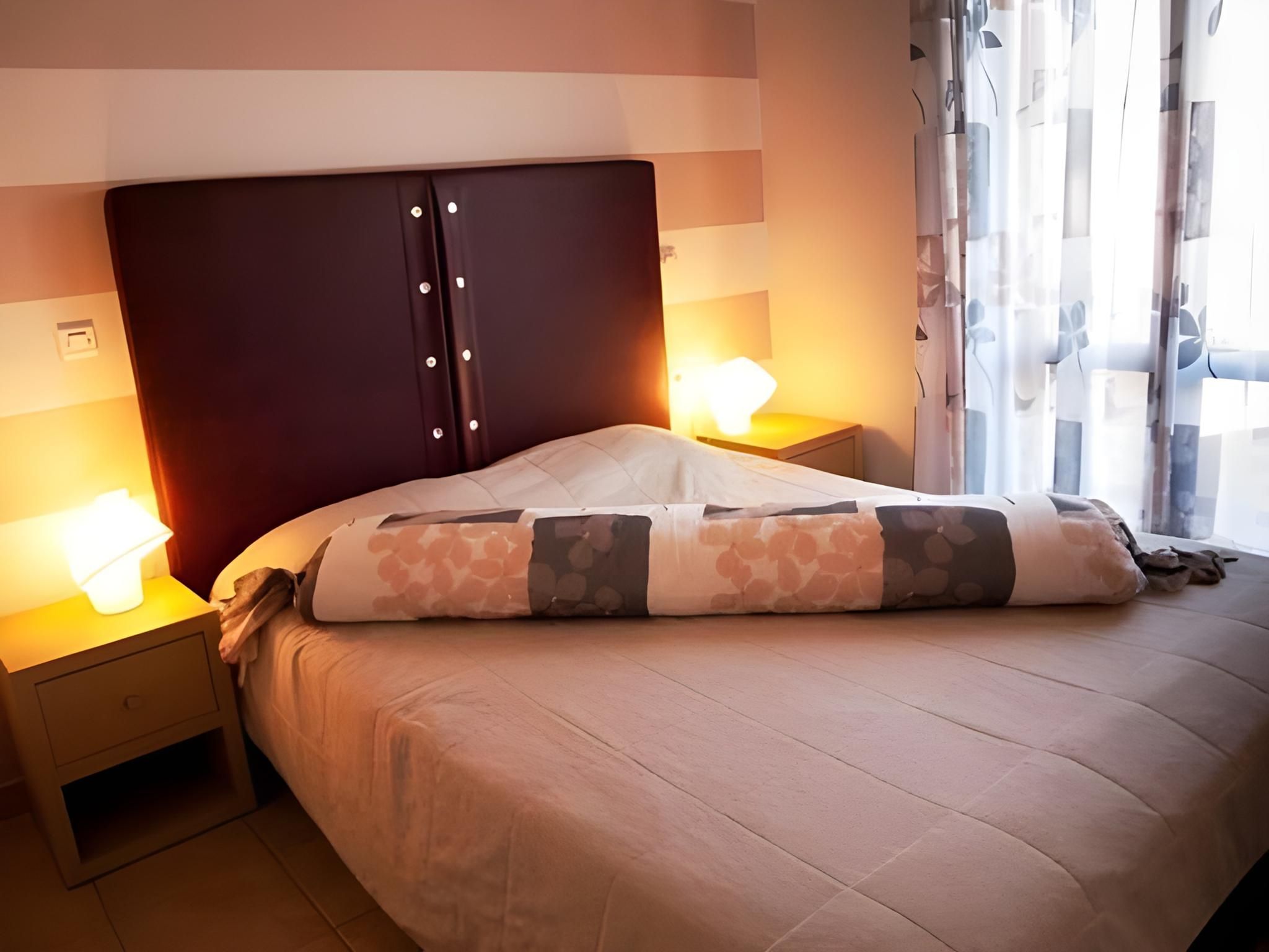 Apartment (3 Adults)