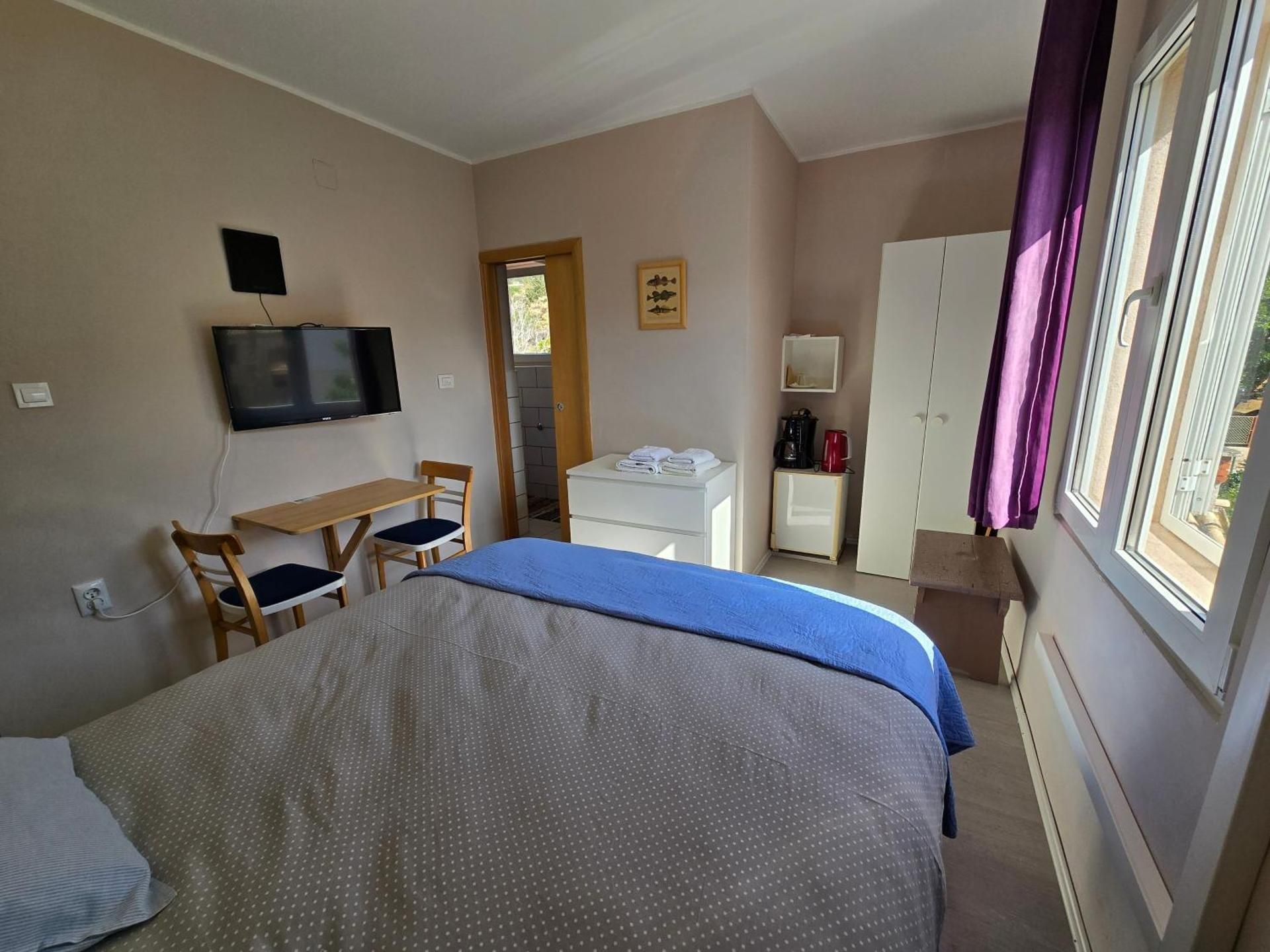 Double Room with Private Bathroom
