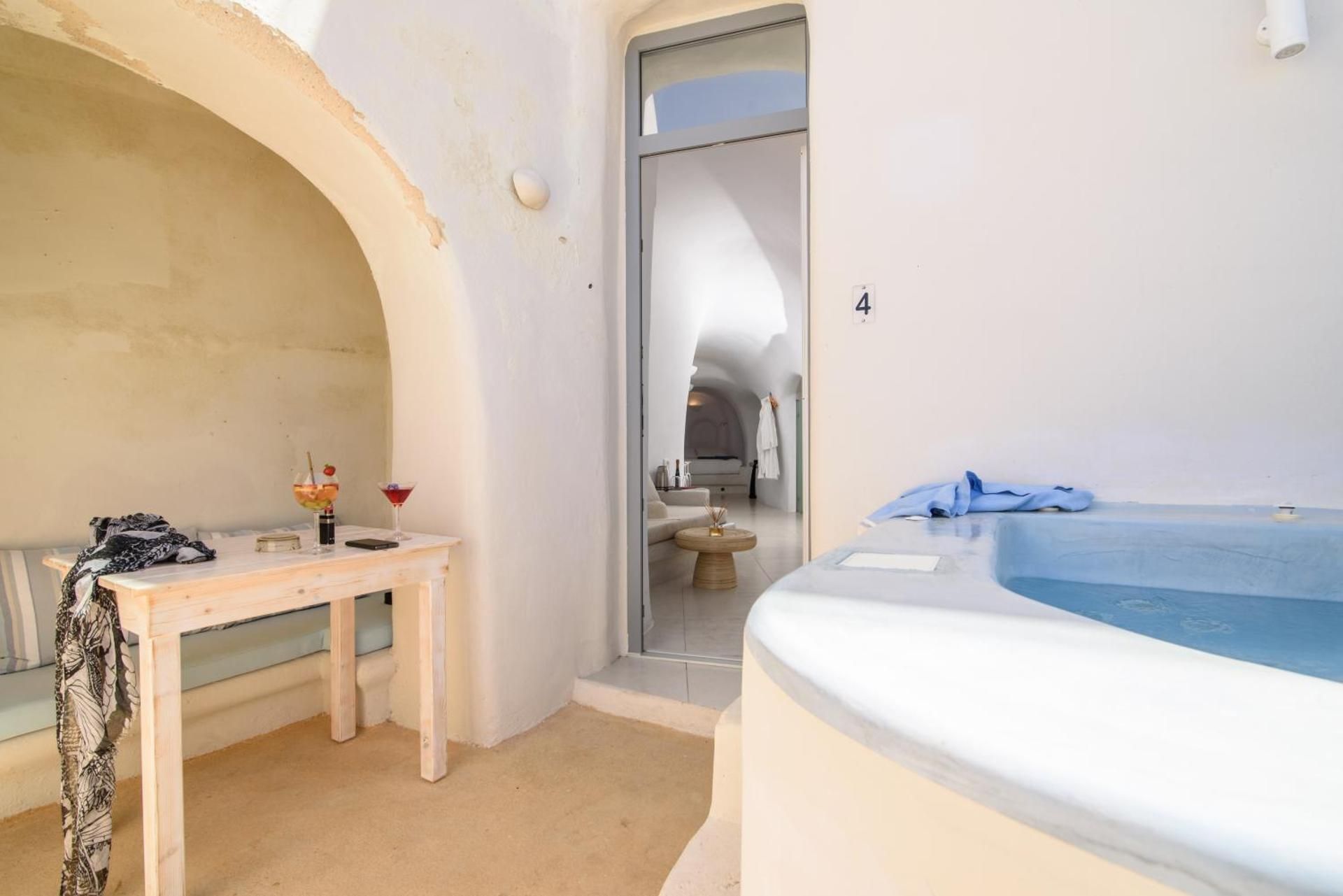 Junior Suite with Caldera View and Private Jacuzzi B