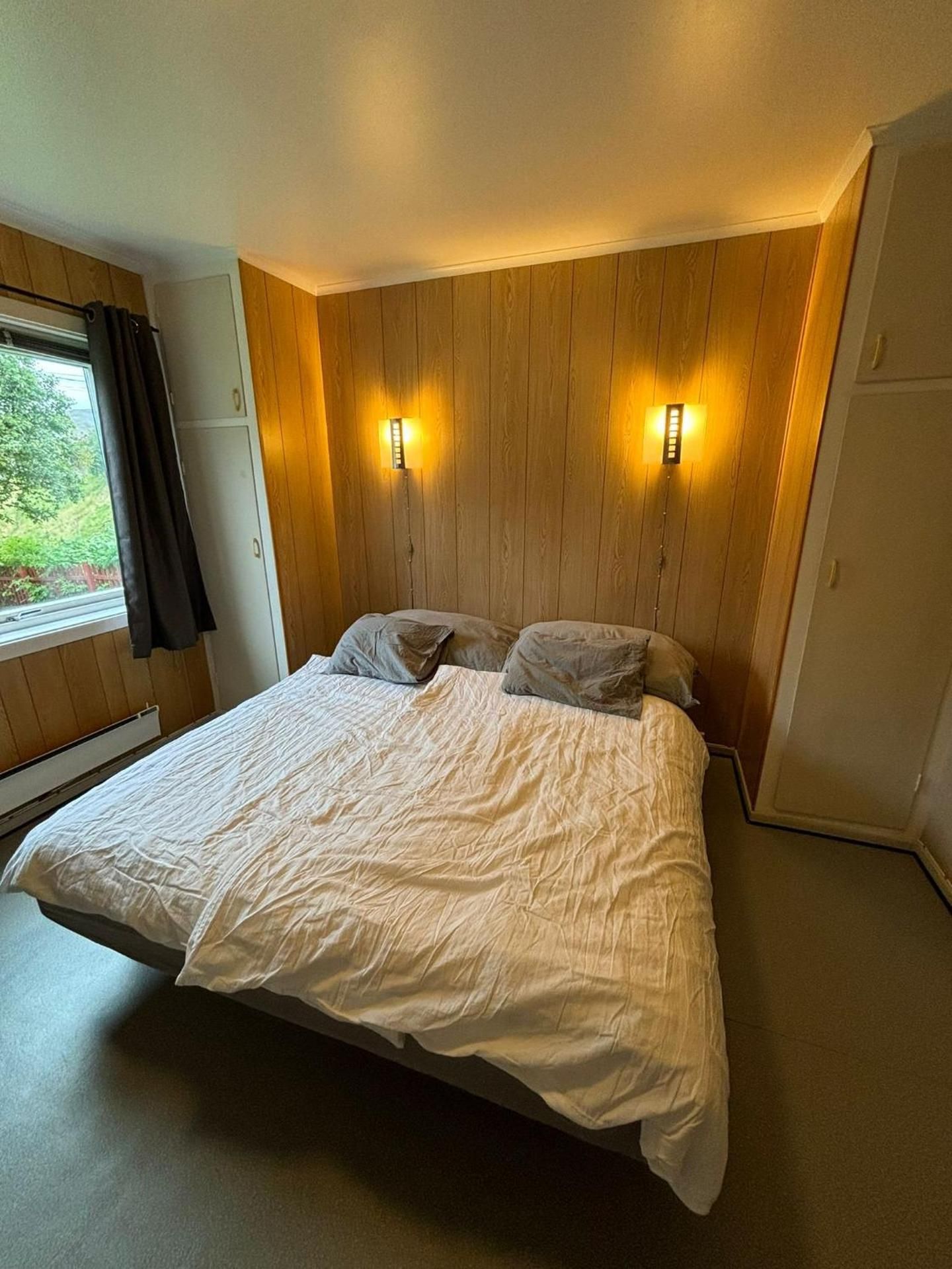 Double or Twin Room with Shared Bathroom